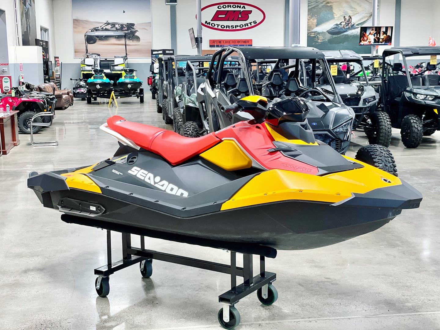 2022 Sea-Doo Spark 3up 90 hp iBR, Convenience Package + Sound System in Corona, California - Photo 2