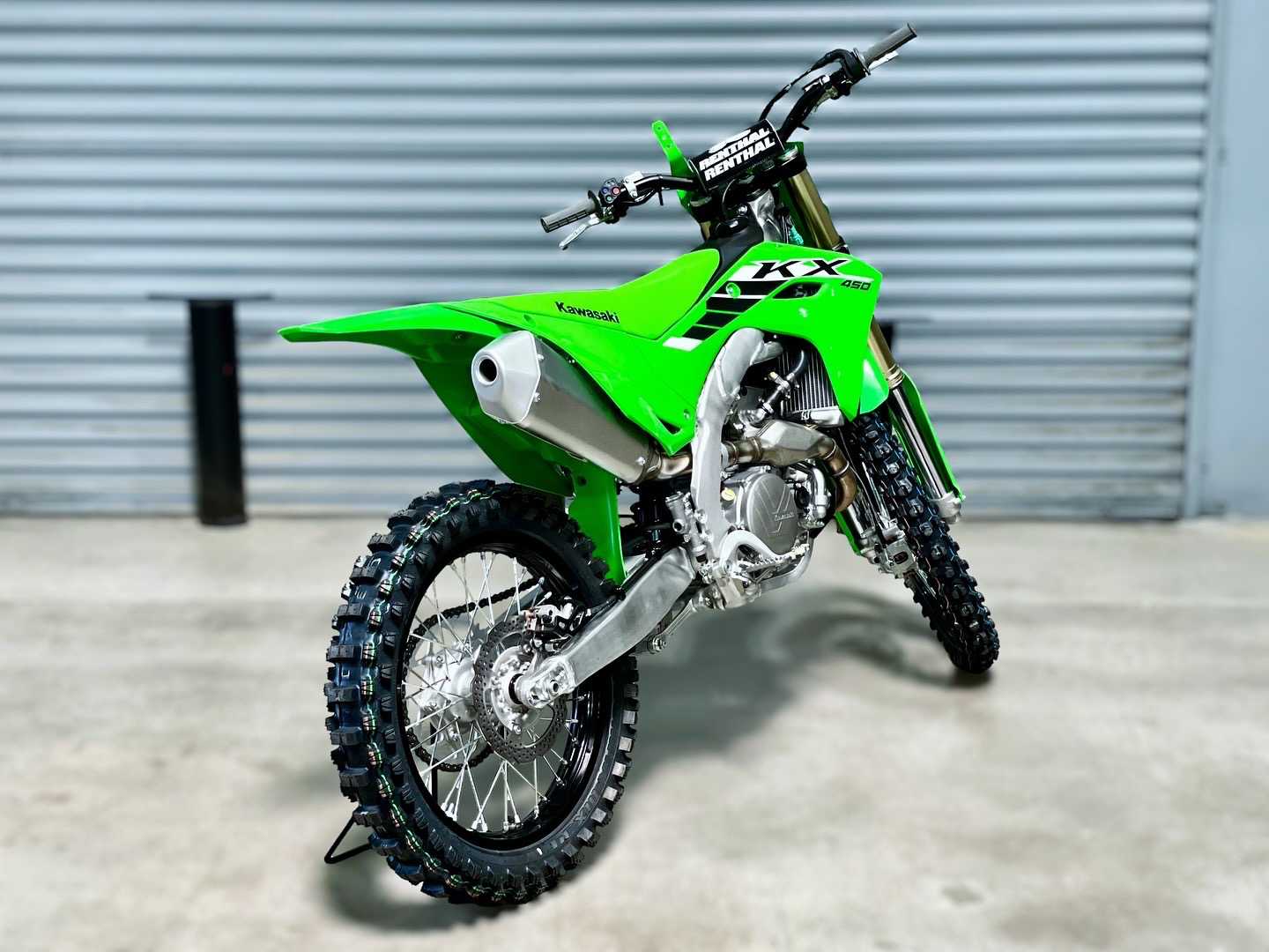 2025 Kawasaki KX 450 in Corona, California - Photo 3