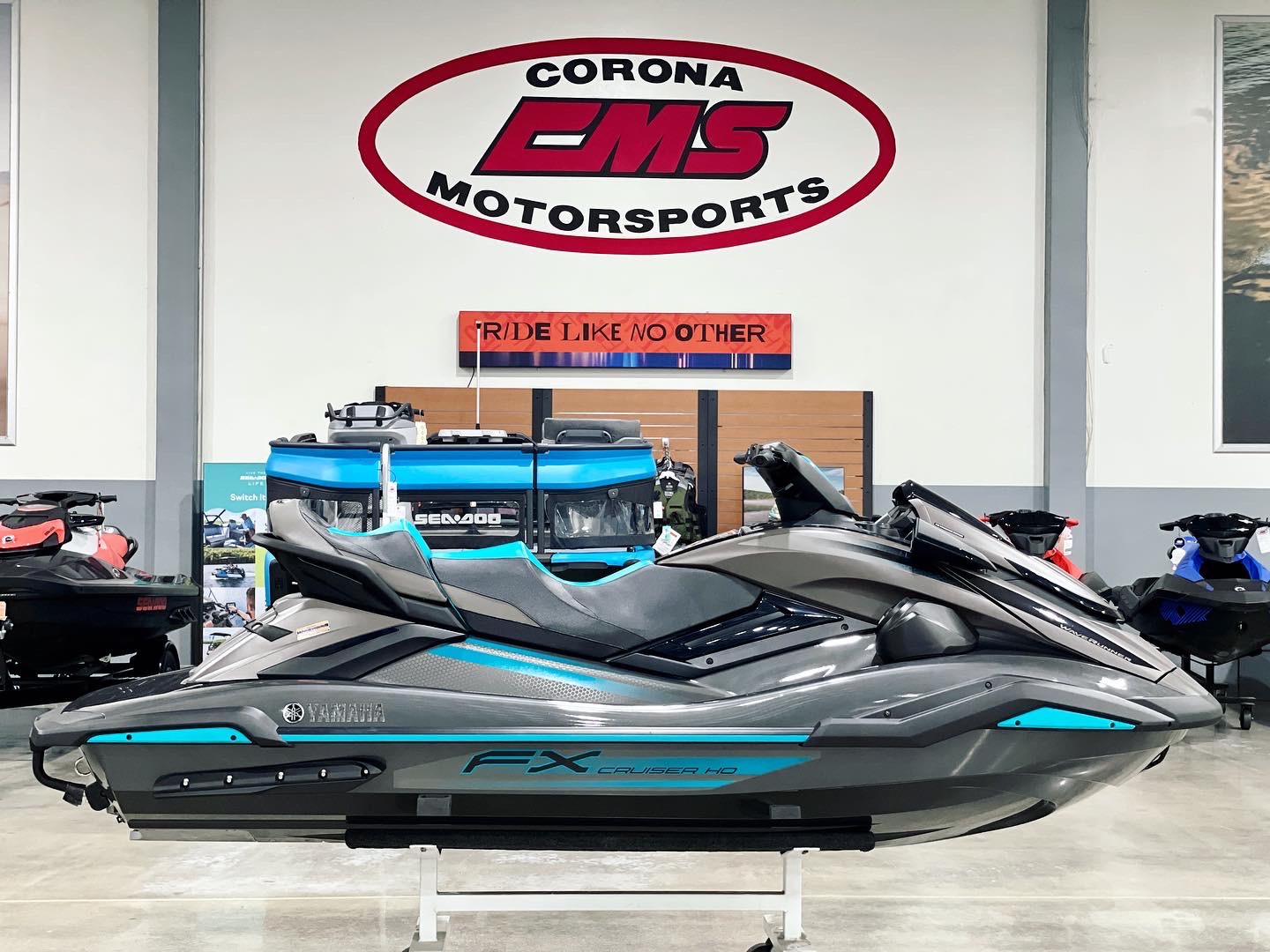 2023 Yamaha FX Cruiser HO with Audio in Corona, California - Photo 4