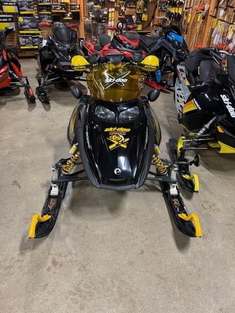 2006 Ski-Doo MX Z Renegade X 800 HO Power T.E.K. in Boonville, New York - Photo 1