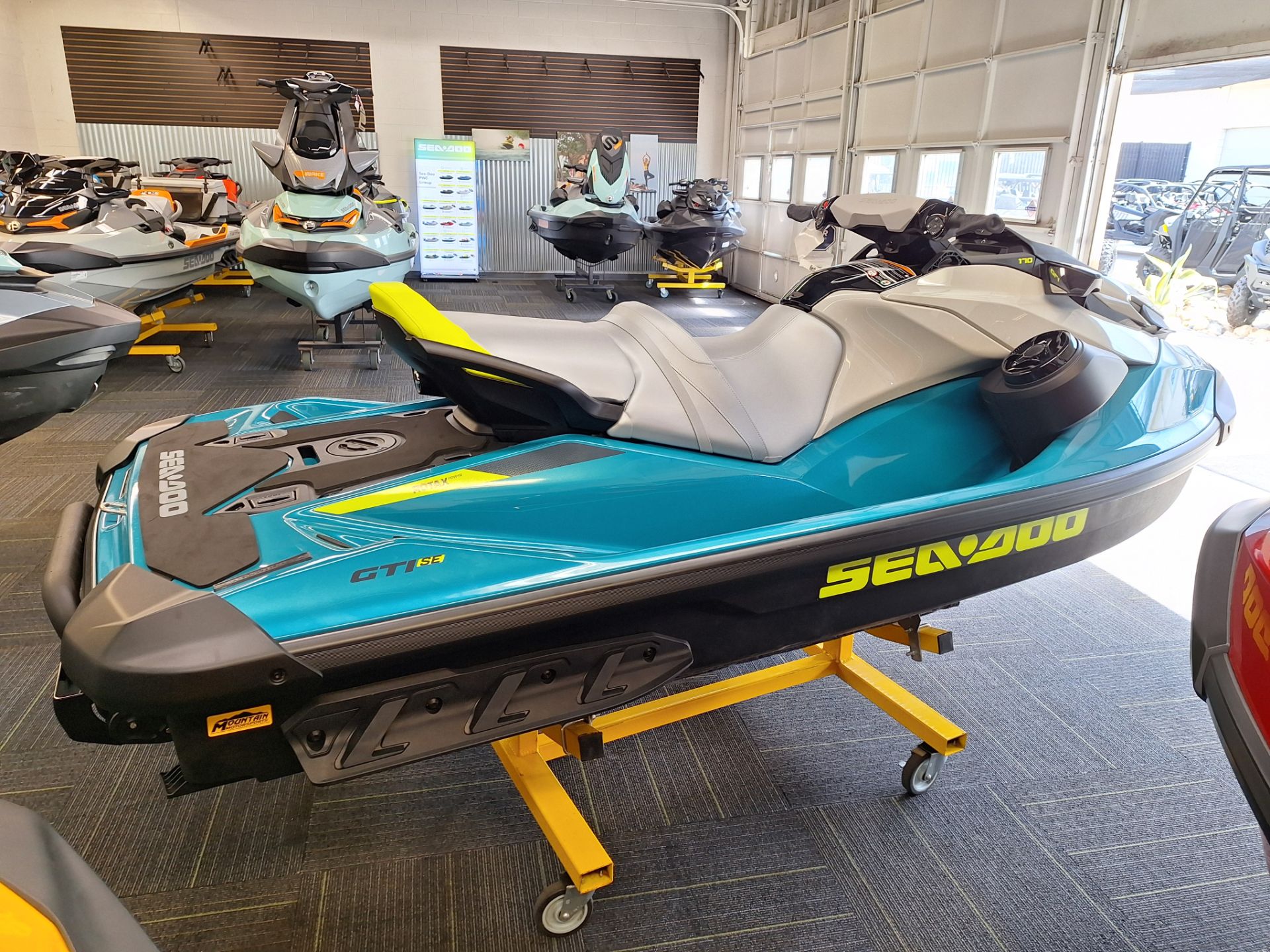 2024 Sea-Doo GTI SE 170 iBR iDF + Sound System in Ontario, California - Photo 10