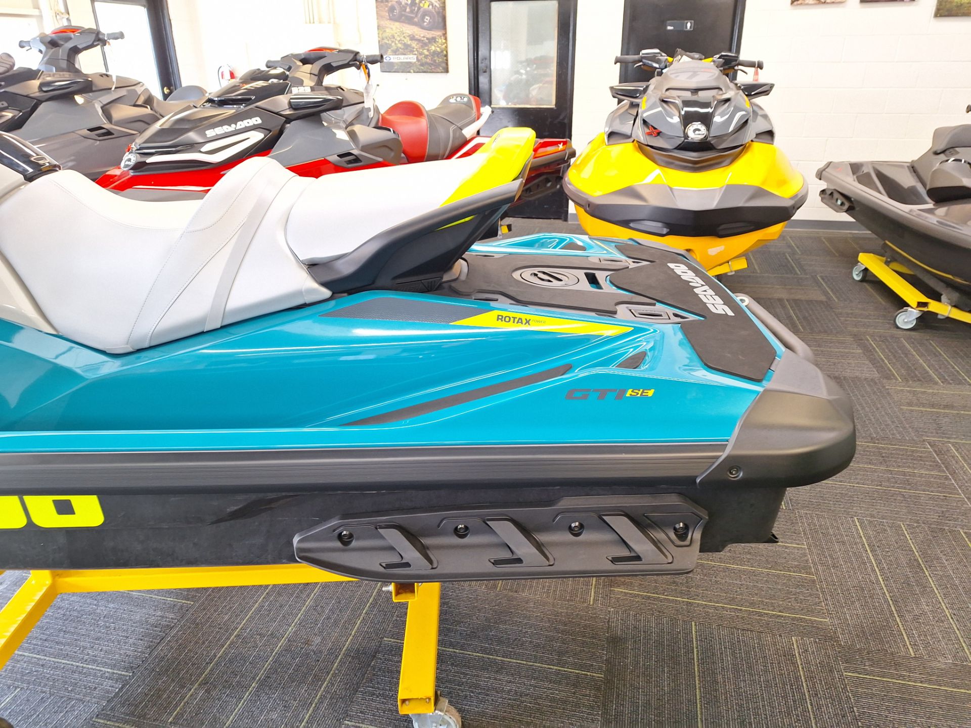 2024 Sea-Doo GTI SE 170 iBR iDF + Sound System in Ontario, California - Photo 20