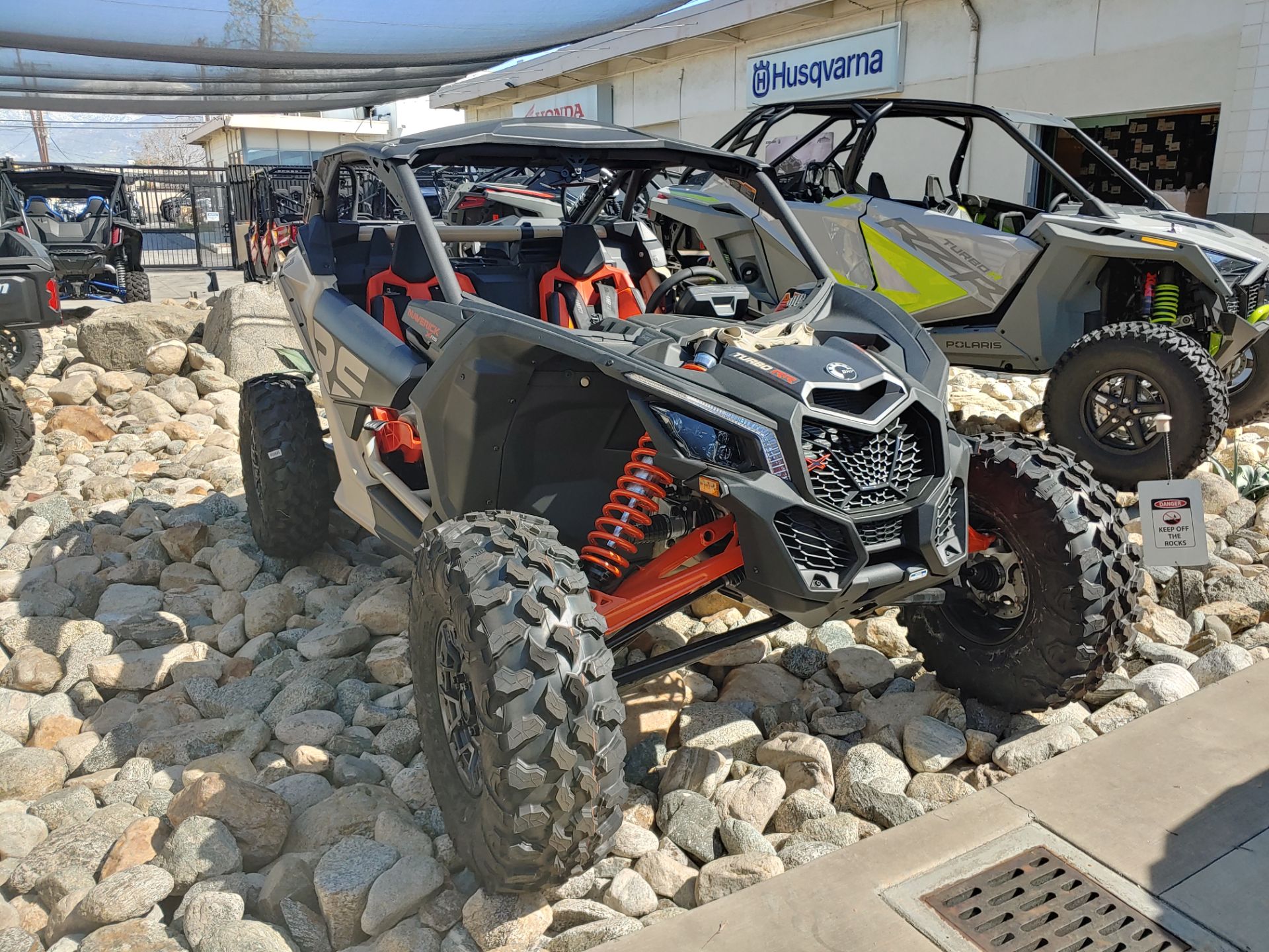 2023 Can-Am Maverick X3 X RS Turbo RR with Smart-Shox 72 in Ontario, California - Photo 9