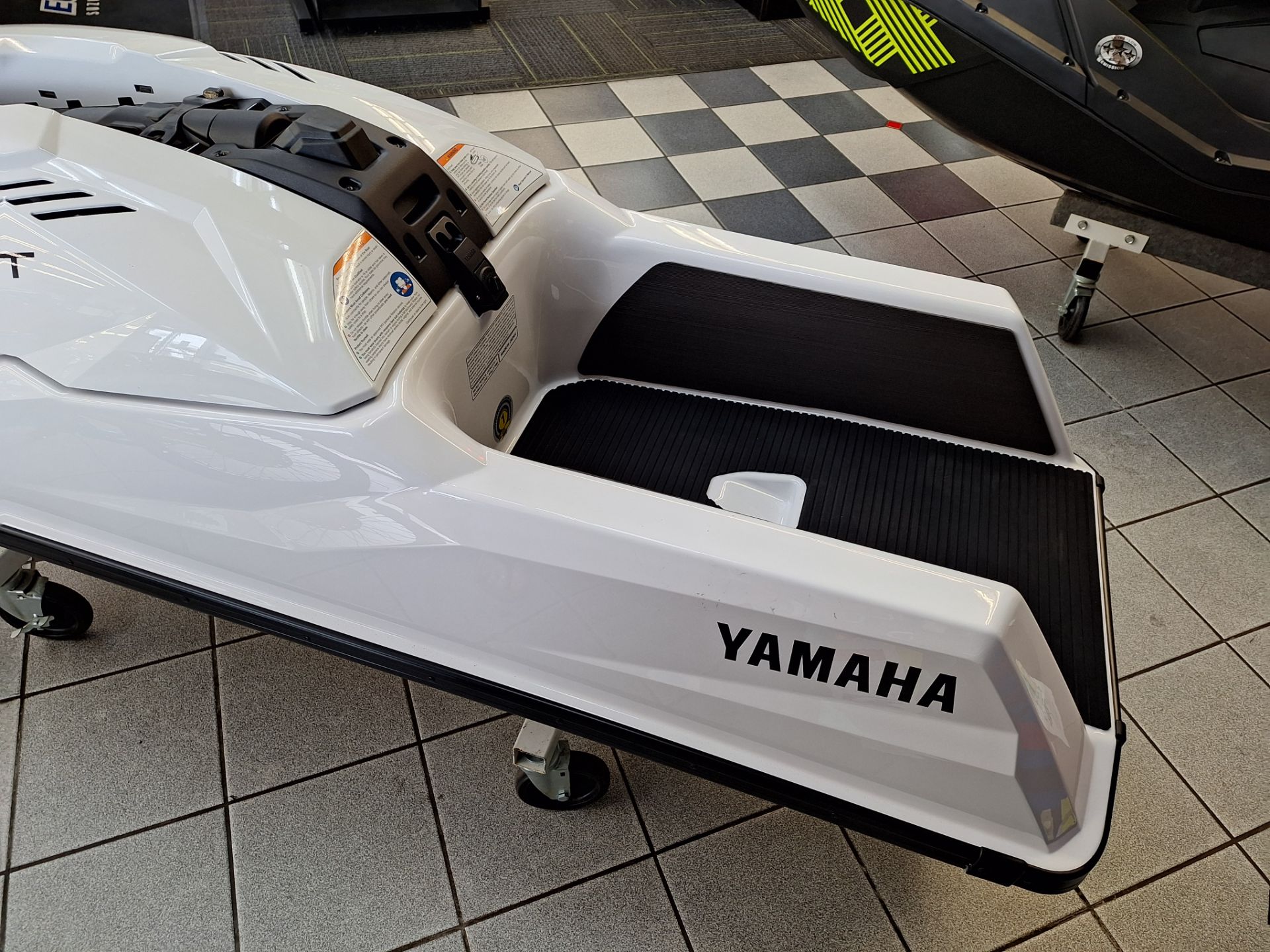 2024 Yamaha SuperJet in Ontario, California - Photo 20