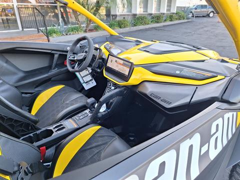2024 Can-Am Maverick R X RS with Smart-Shox 999T DCT in Ontario, California - Photo 18