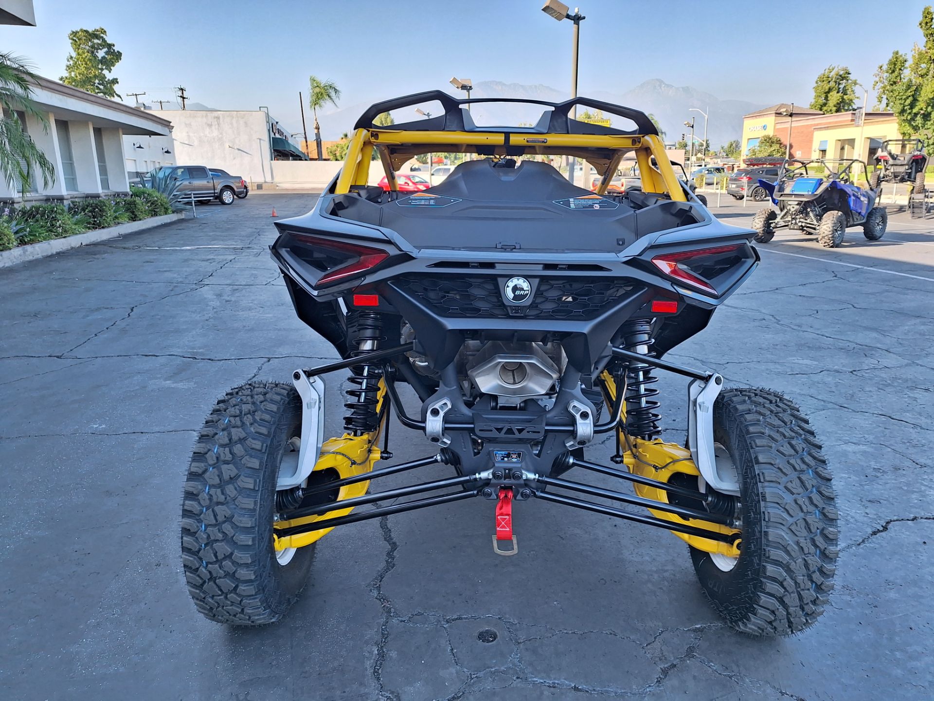 2024 Can-Am Maverick R X RS with Smart-Shox 999T DCT in Ontario, California - Photo 25