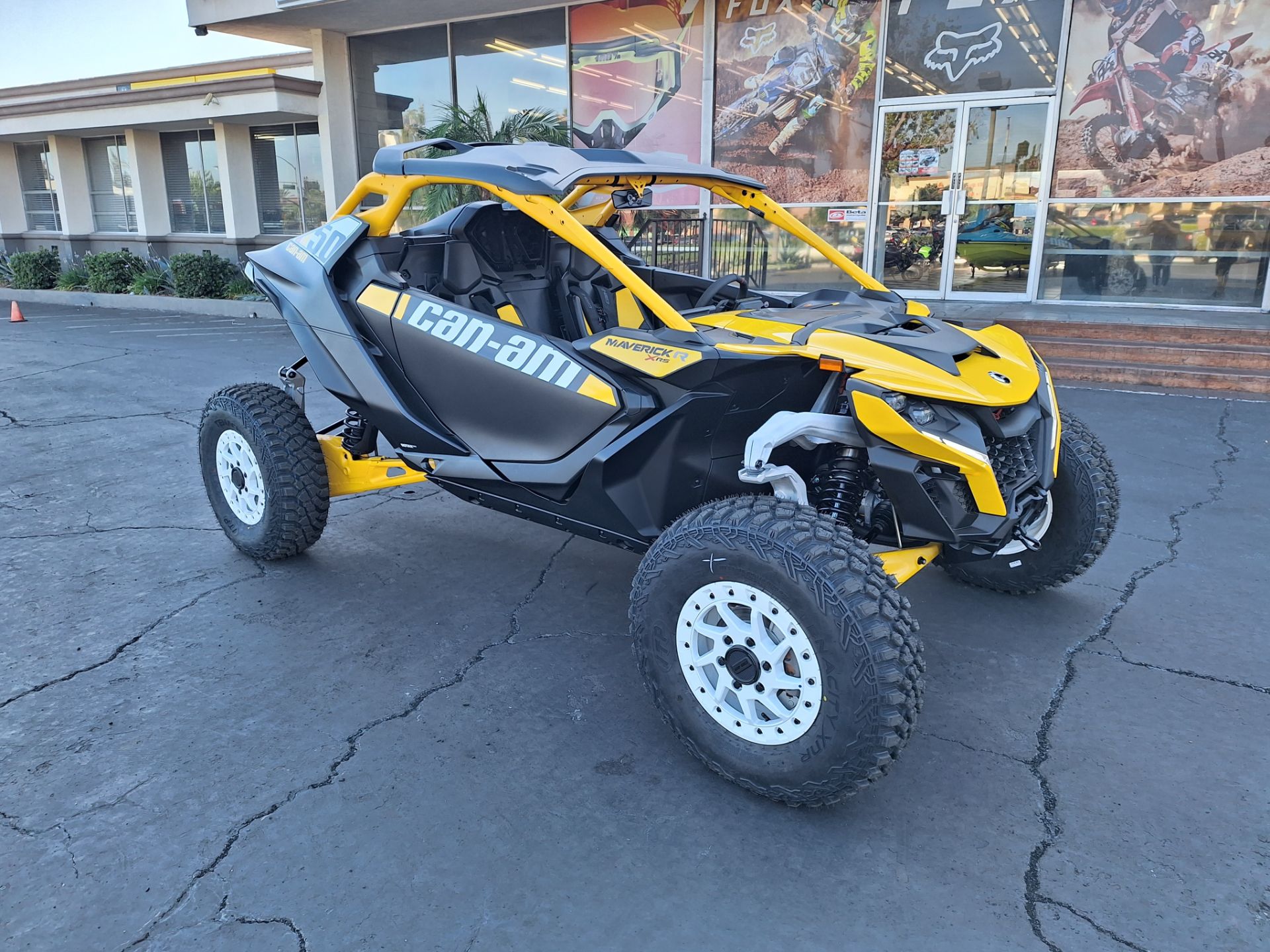 2024 Can-Am Maverick R X RS with Smart-Shox 999T DCT in Ontario, California - Photo 6