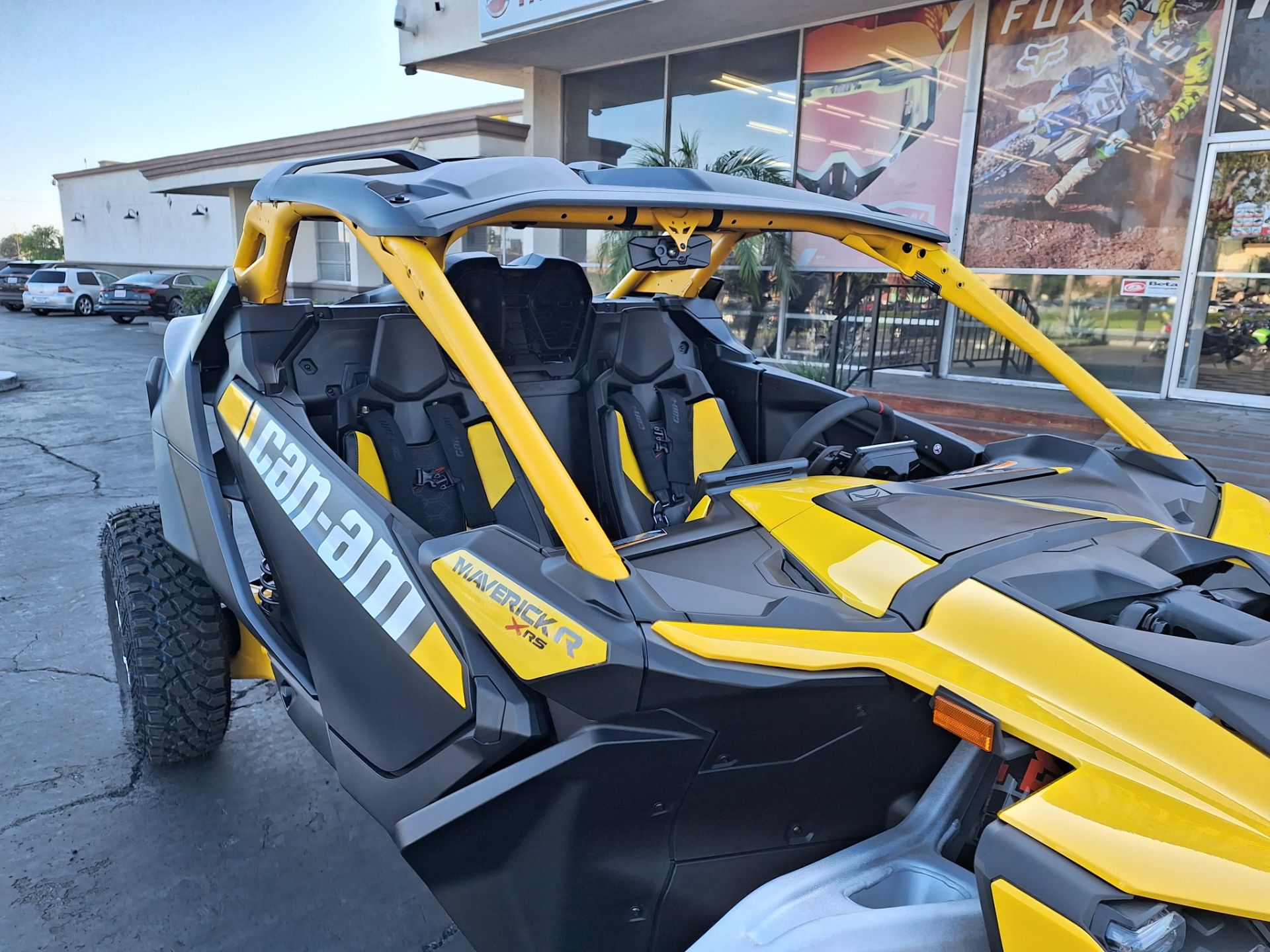2024 Can-Am Maverick R X RS with Smart-Shox 999T DCT in Ontario, California - Photo 14