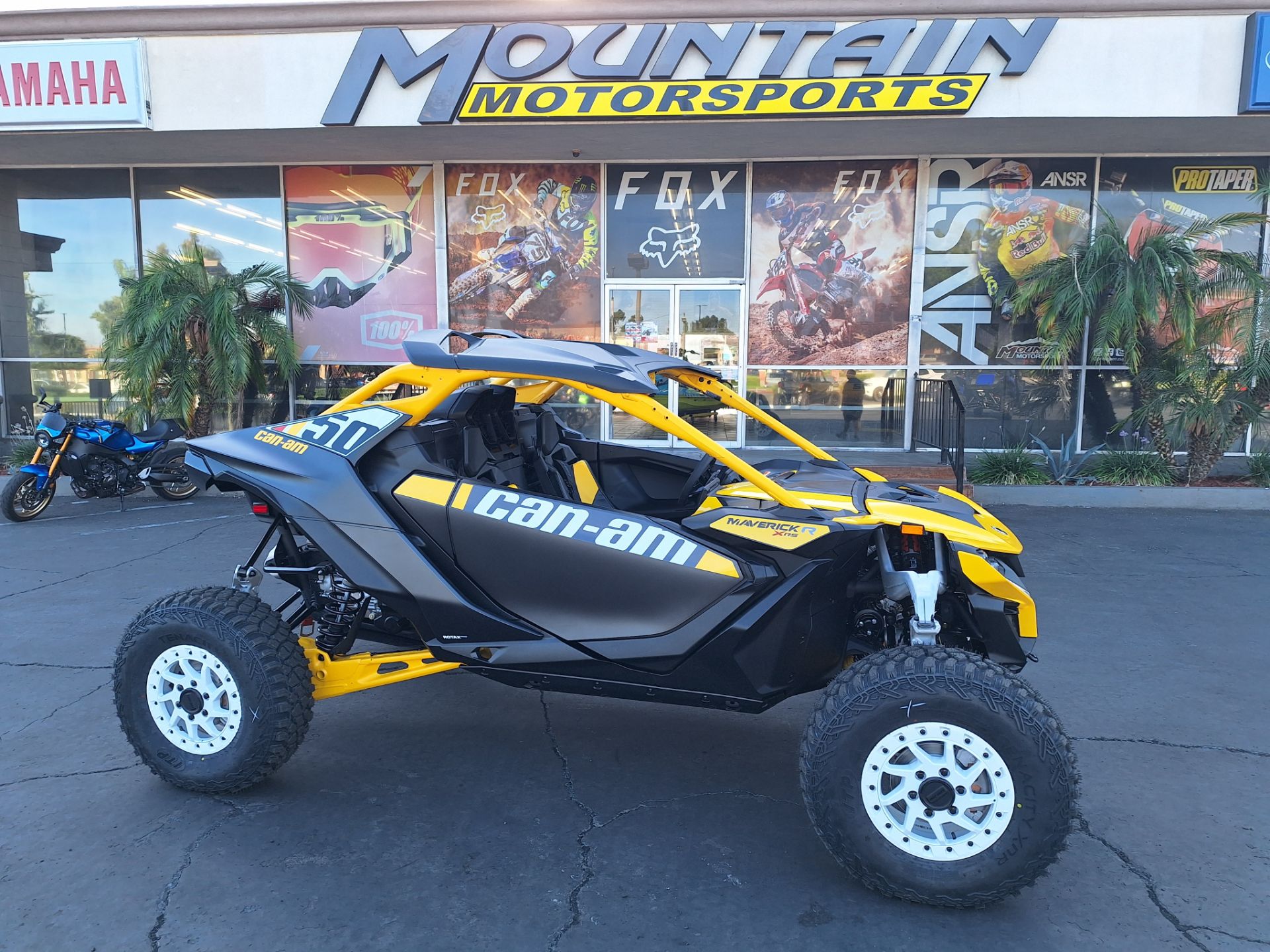2024 Can-Am Maverick R X RS with Smart-Shox in Ontario, California - Photo 3