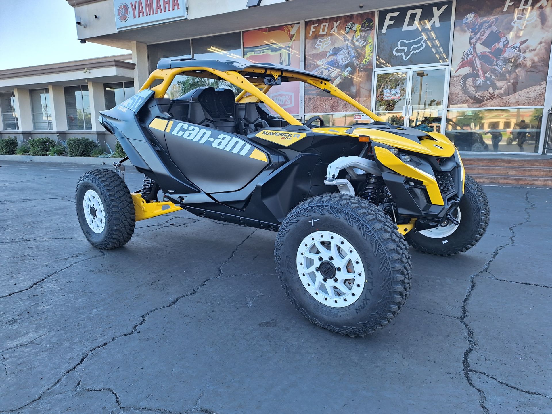 2024 Can-Am Maverick R X RS with Smart-Shox in Ontario, California - Photo 7