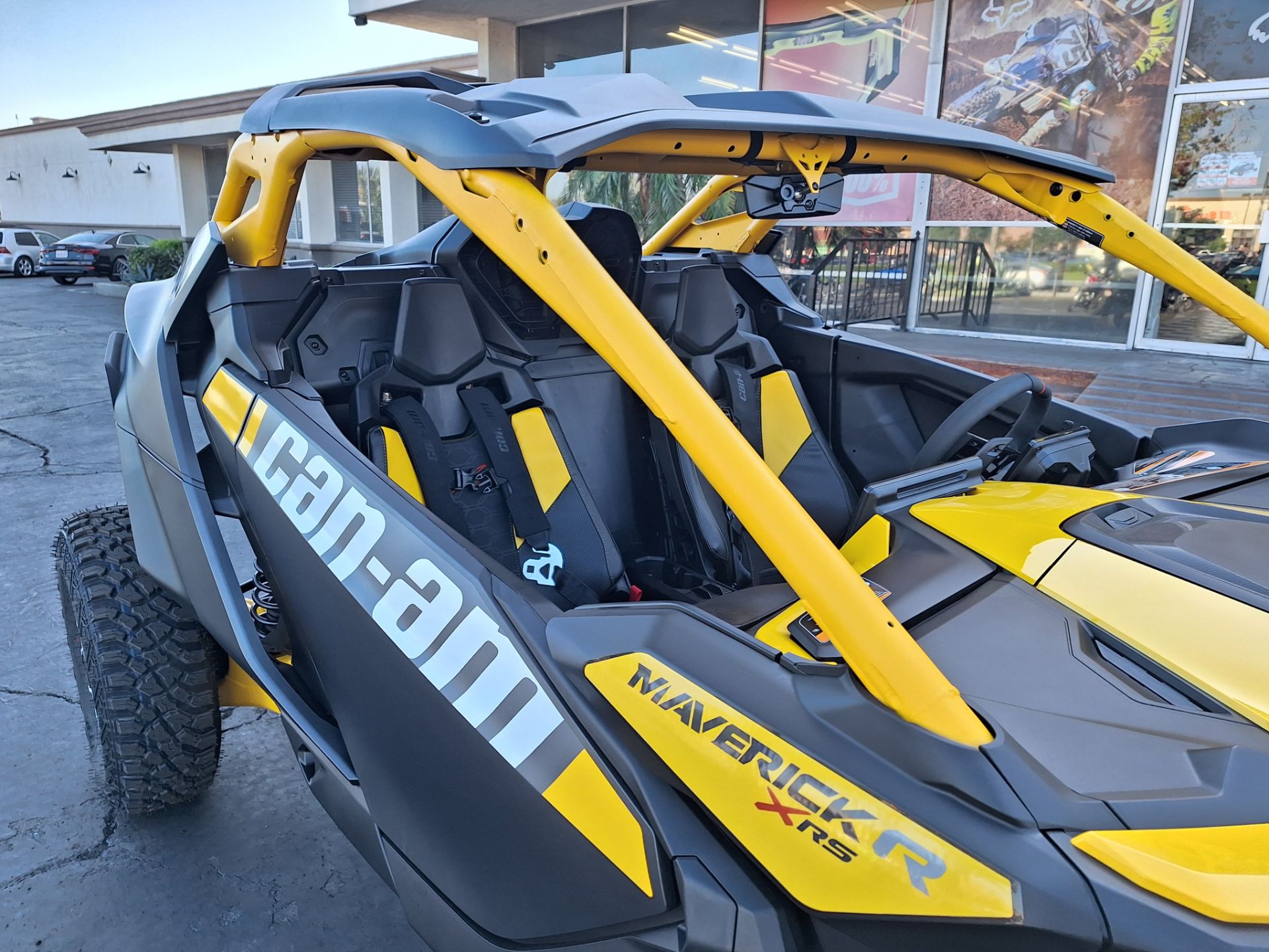 2024 Can-Am Maverick R X RS with Smart-Shox in Ontario, California - Photo 15