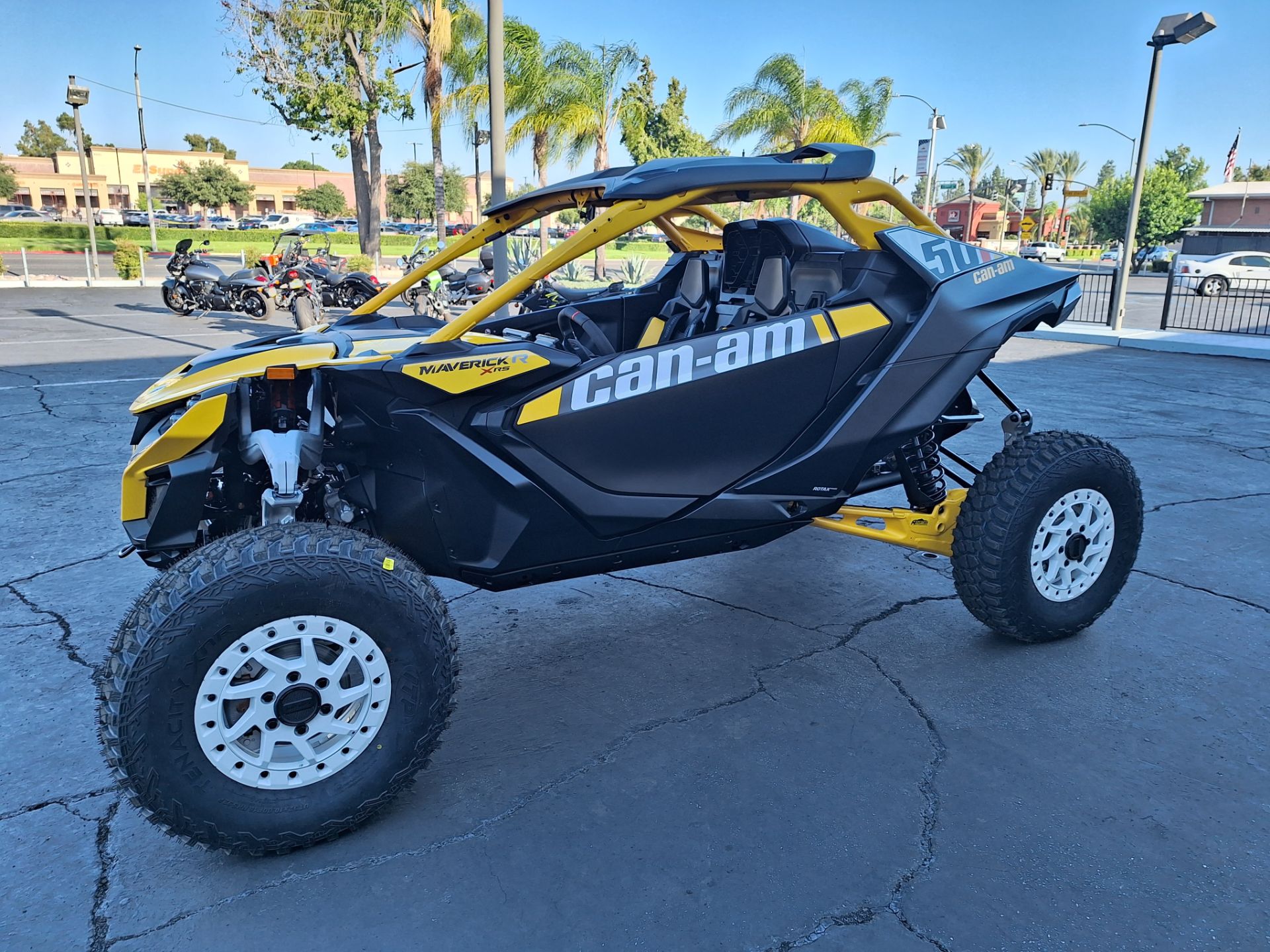 2024 Can-Am Maverick R X RS with Smart-Shox in Ontario, California - Photo 37