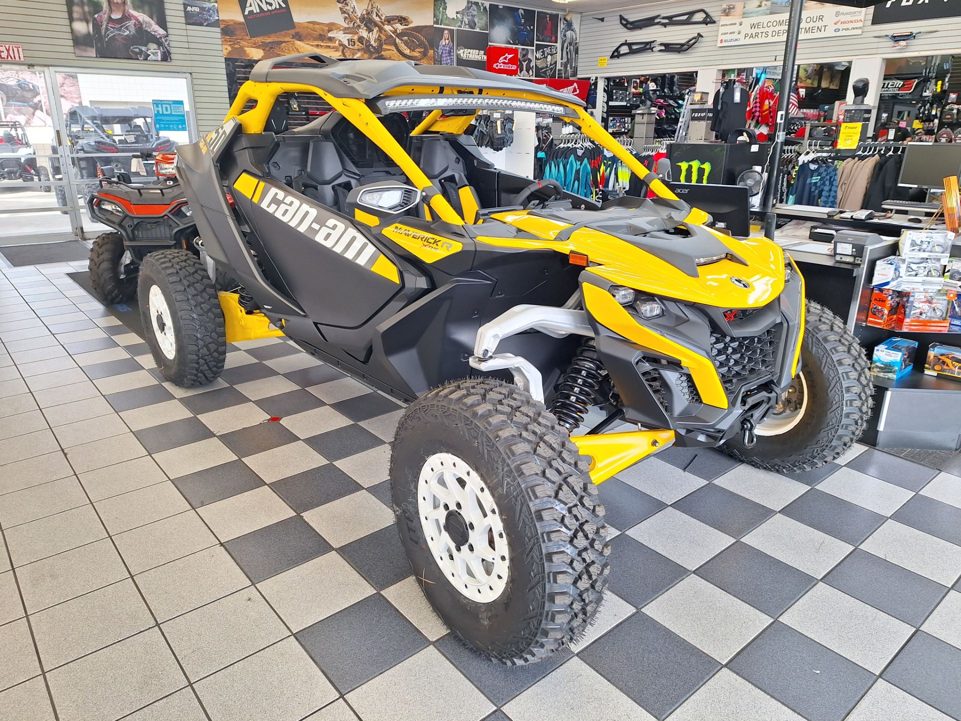 2024 Can-Am Maverick R X RS with Smart-Shox 999T DCT in Ontario, California - Photo 4