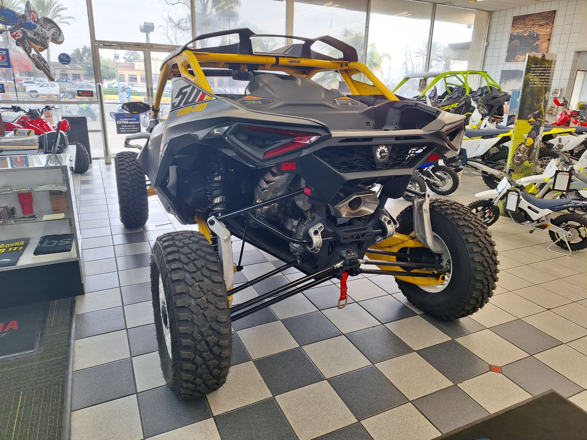 2024 Can-Am Maverick R X RS with Smart-Shox in Ontario, California - Photo 18