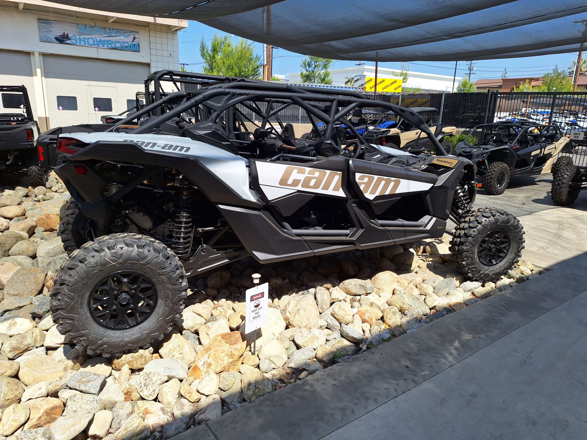 2024 Can-Am Maverick X3 MAX RS Turbo in Ontario, California - Photo 12