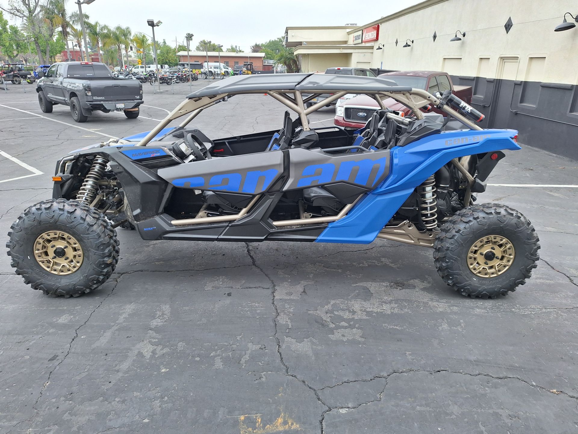 2024 Can-Am Maverick X3 MAX X RS Turbo RR with Smart-Shox in Ontario, California - Photo 2