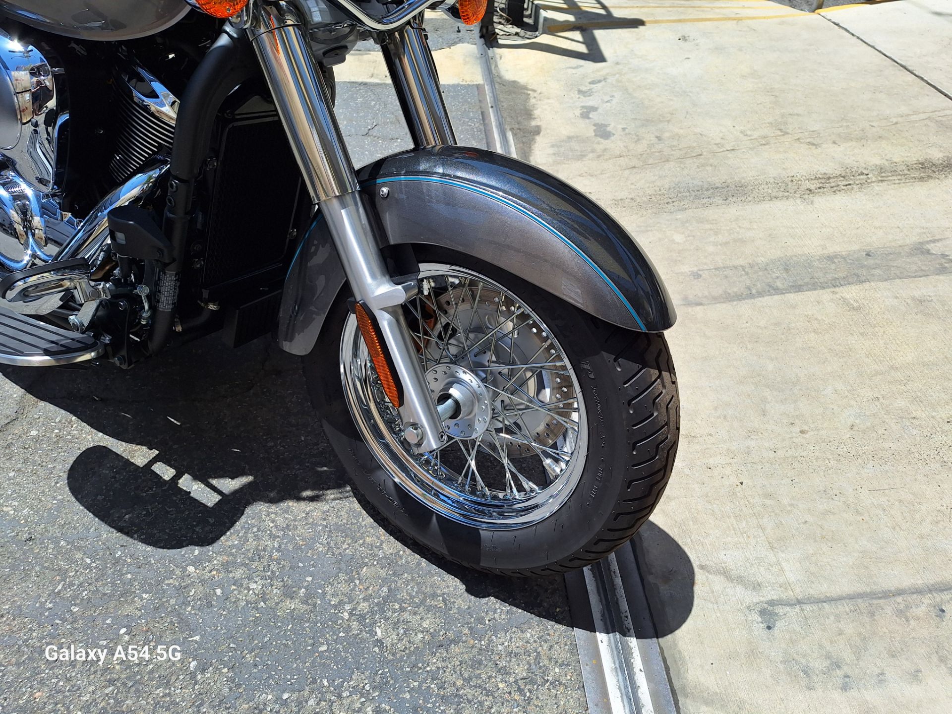 2024 Kawasaki Vulcan 900 Classic LT in Ontario, California - Photo 5