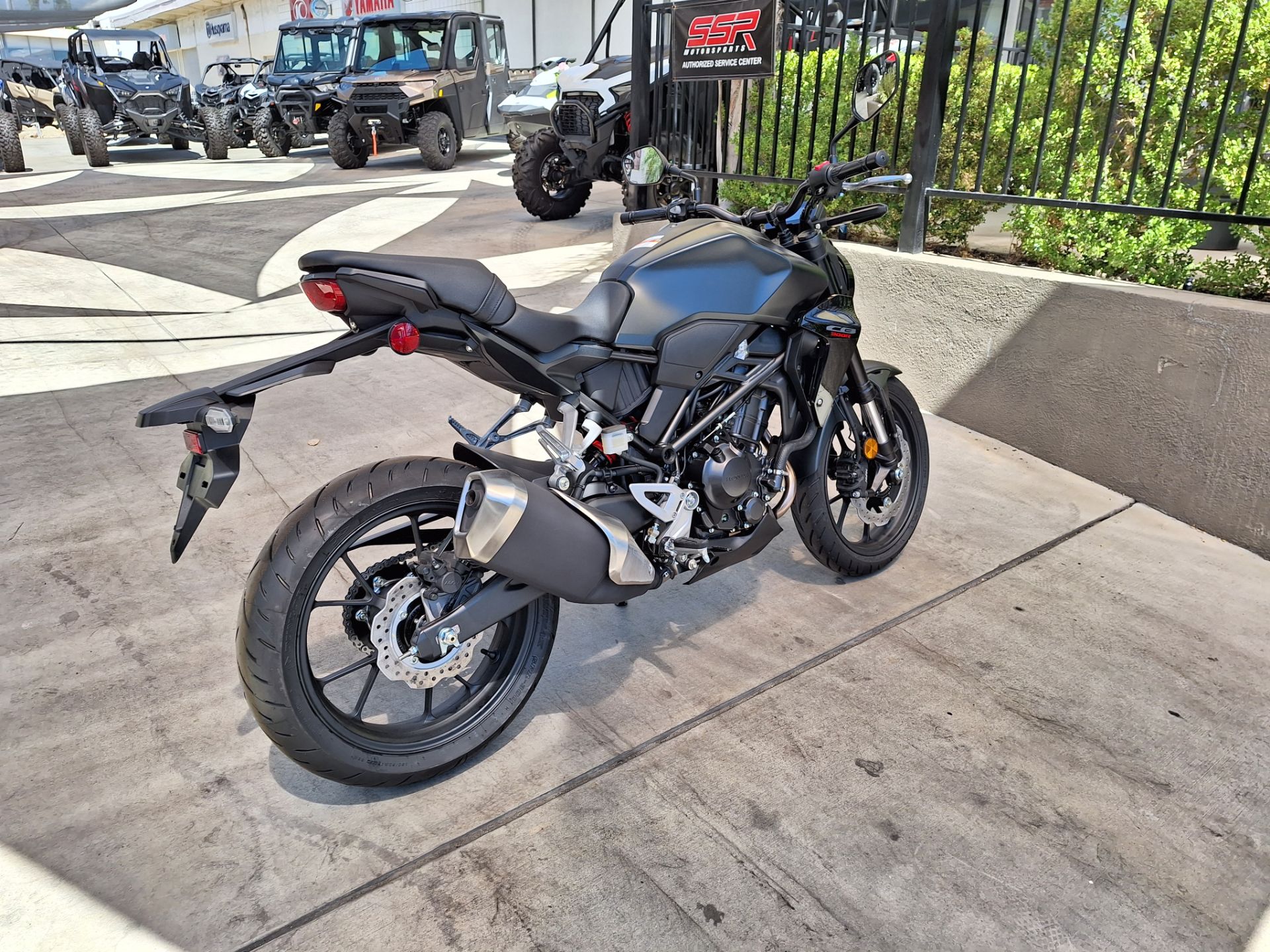 2024 Honda CB300R ABS in Ontario, California - Photo 7