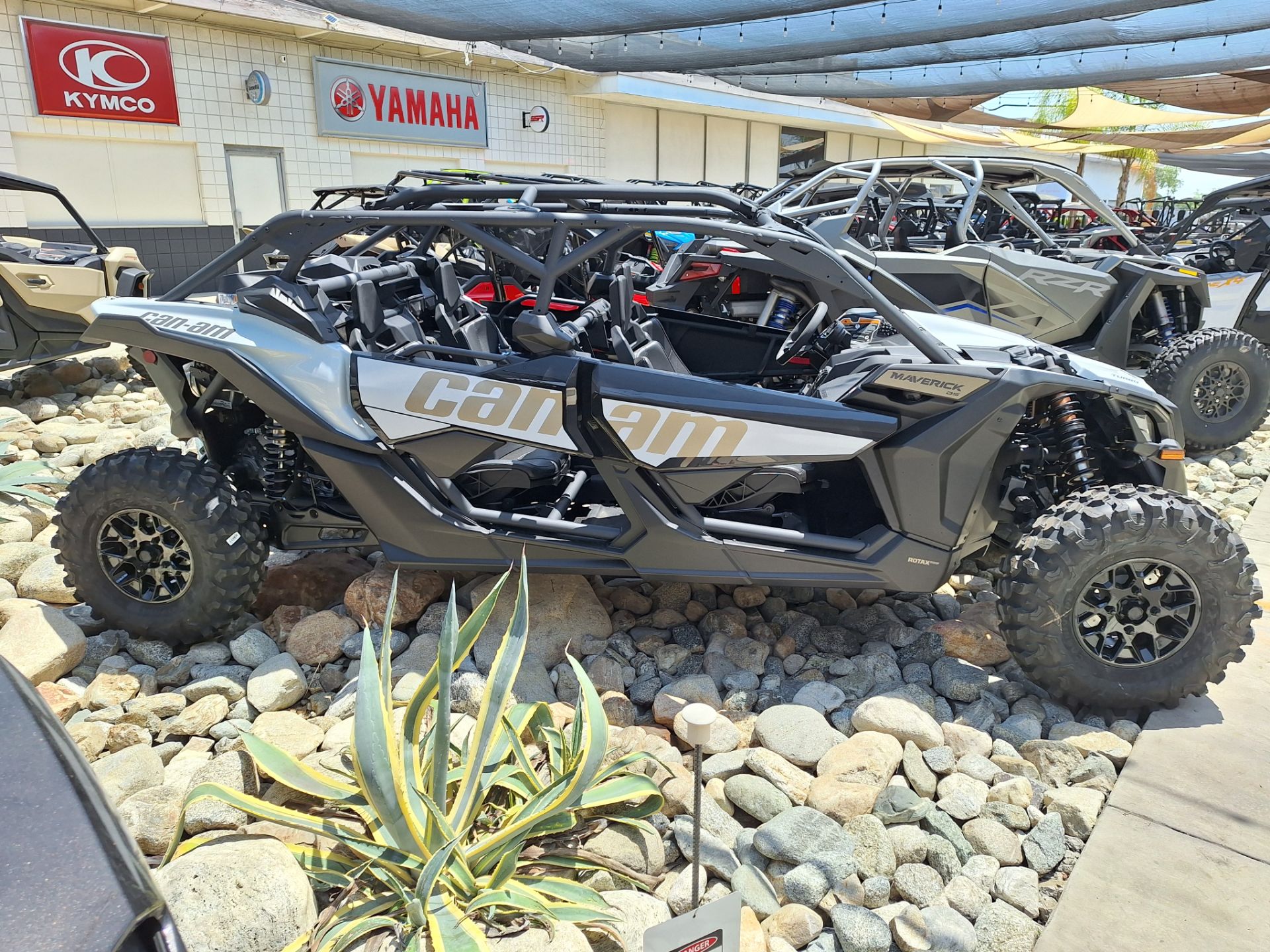 2024 Can-Am Maverick X3 Max DS Turbo in Ontario, California - Photo 17