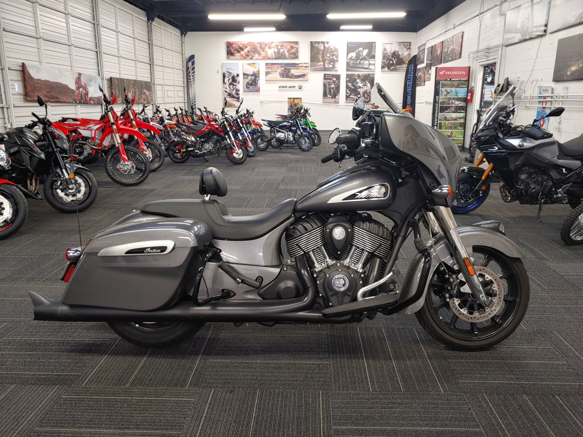 2019 Indian Chieftain® ABS in Ontario, California - Photo 3