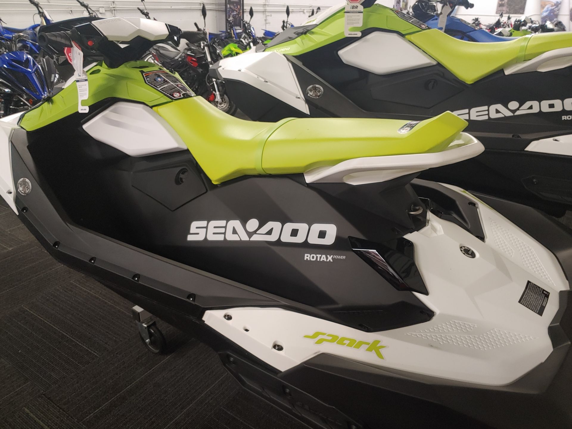 2023 Sea-Doo Spark 3up 90 hp iBR + Sound System Convenience Package Plus in Ontario, California - Photo 14