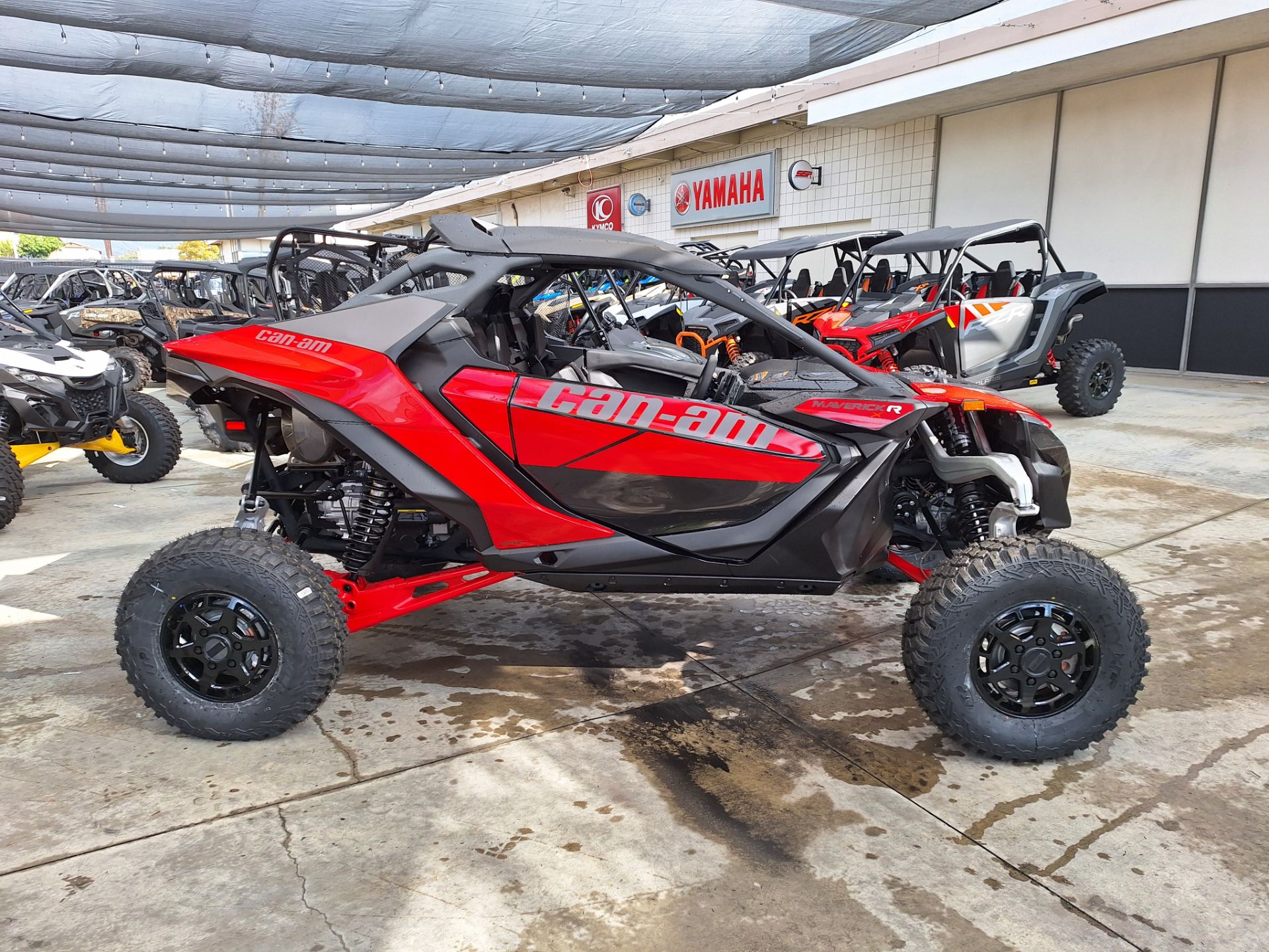 2024 Can-Am Maverick R X 999T DCT in Ontario, California - Photo 32