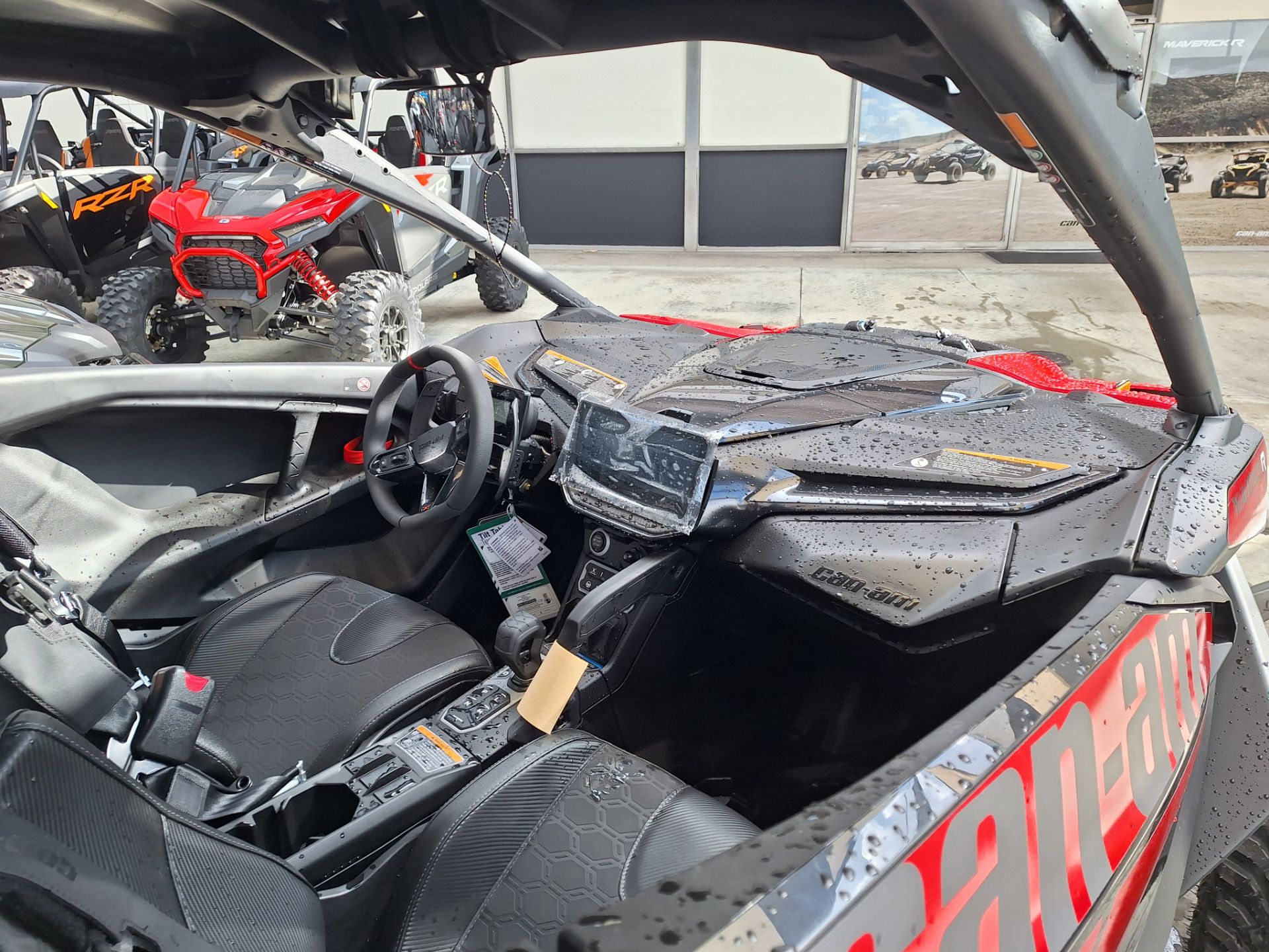 2024 Can-Am Maverick R X in Ontario, California - Photo 34