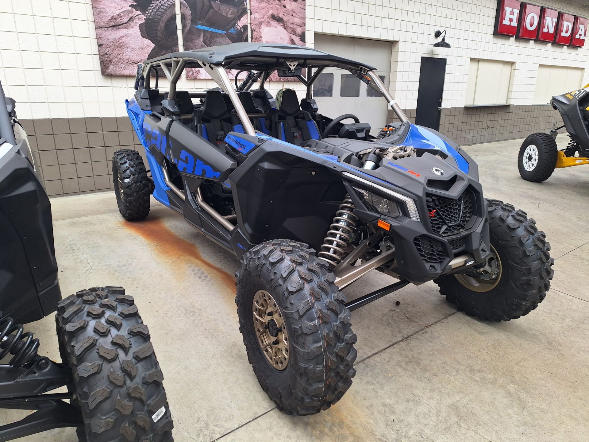 2024 Can-Am Maverick X3 MAX X RS Turbo RR in Ontario, California - Photo 17