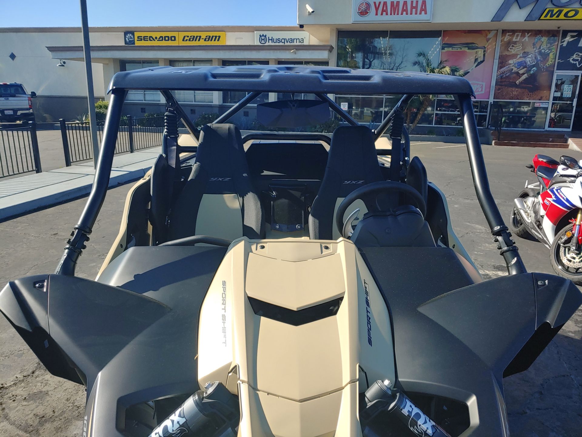 2023 Yamaha YXZ1000R SS XT-R in Ontario, California - Photo 8