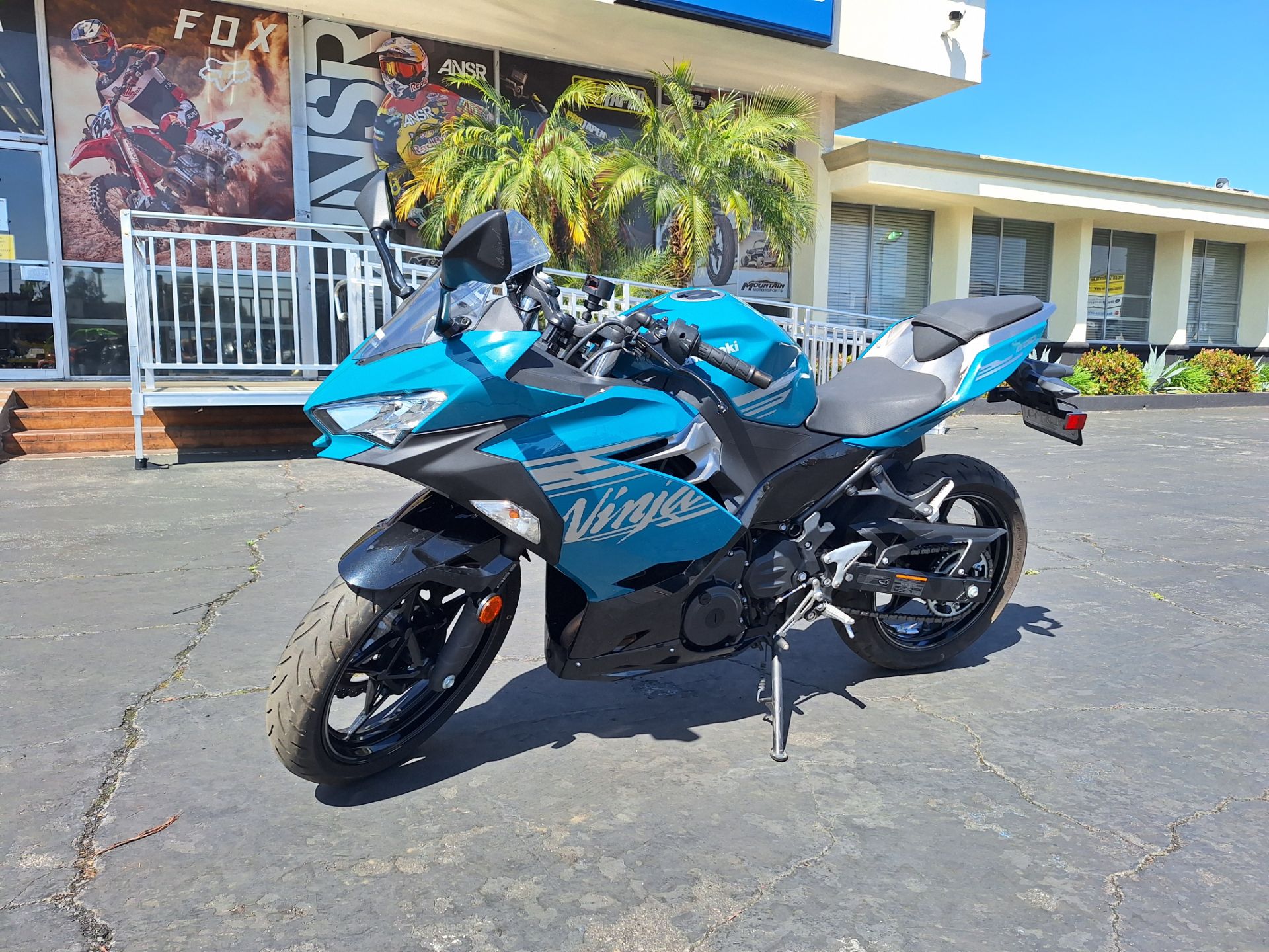 2021 Kawasaki Ninja 400 ABS in Ontario, California - Photo 5