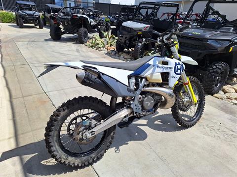 2022 Husqvarna TE 300i in Ontario, California - Photo 11