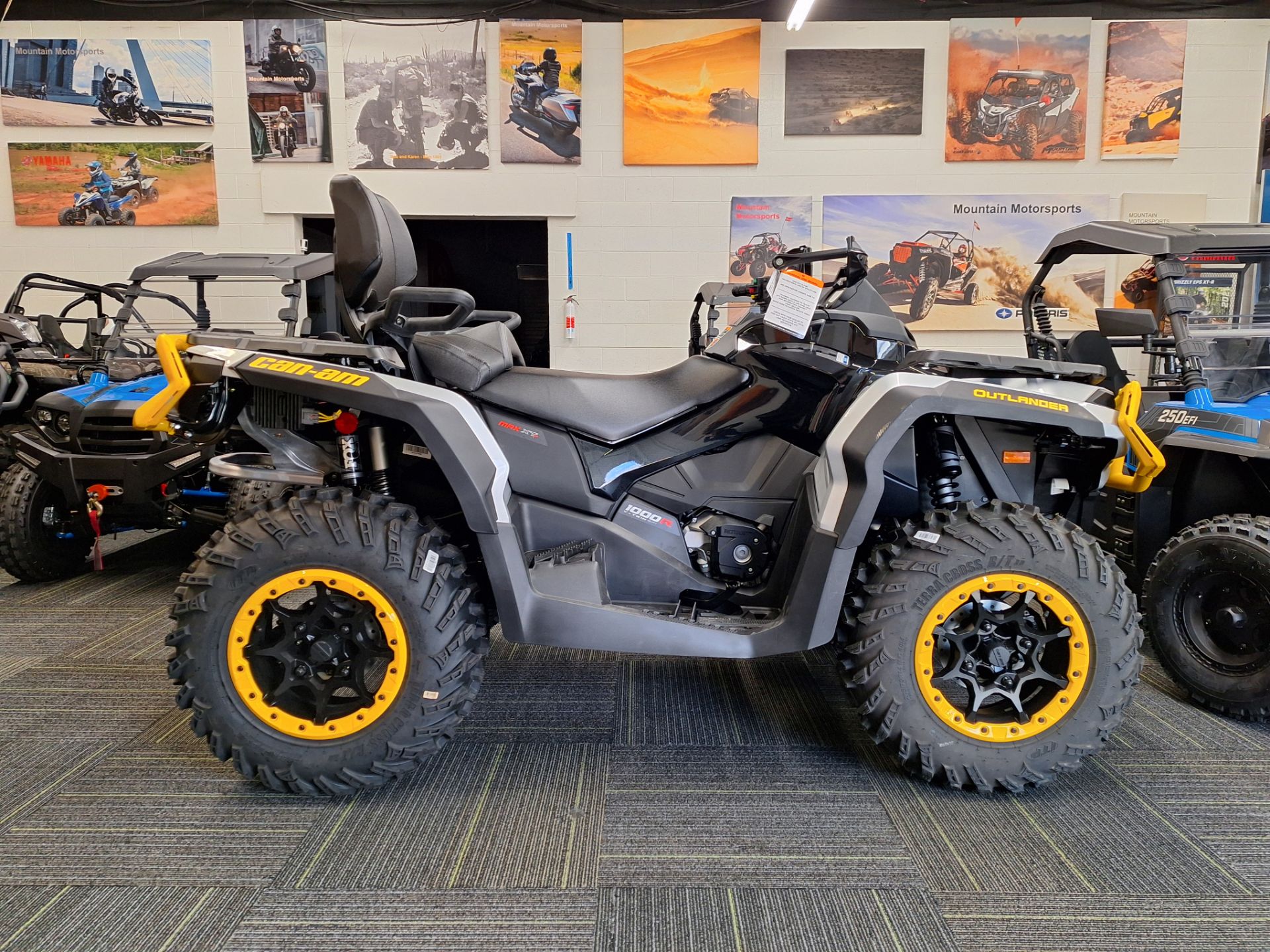 2024 Can-Am Outlander MAX XT-P 1000R in Ontario, California - Photo 6