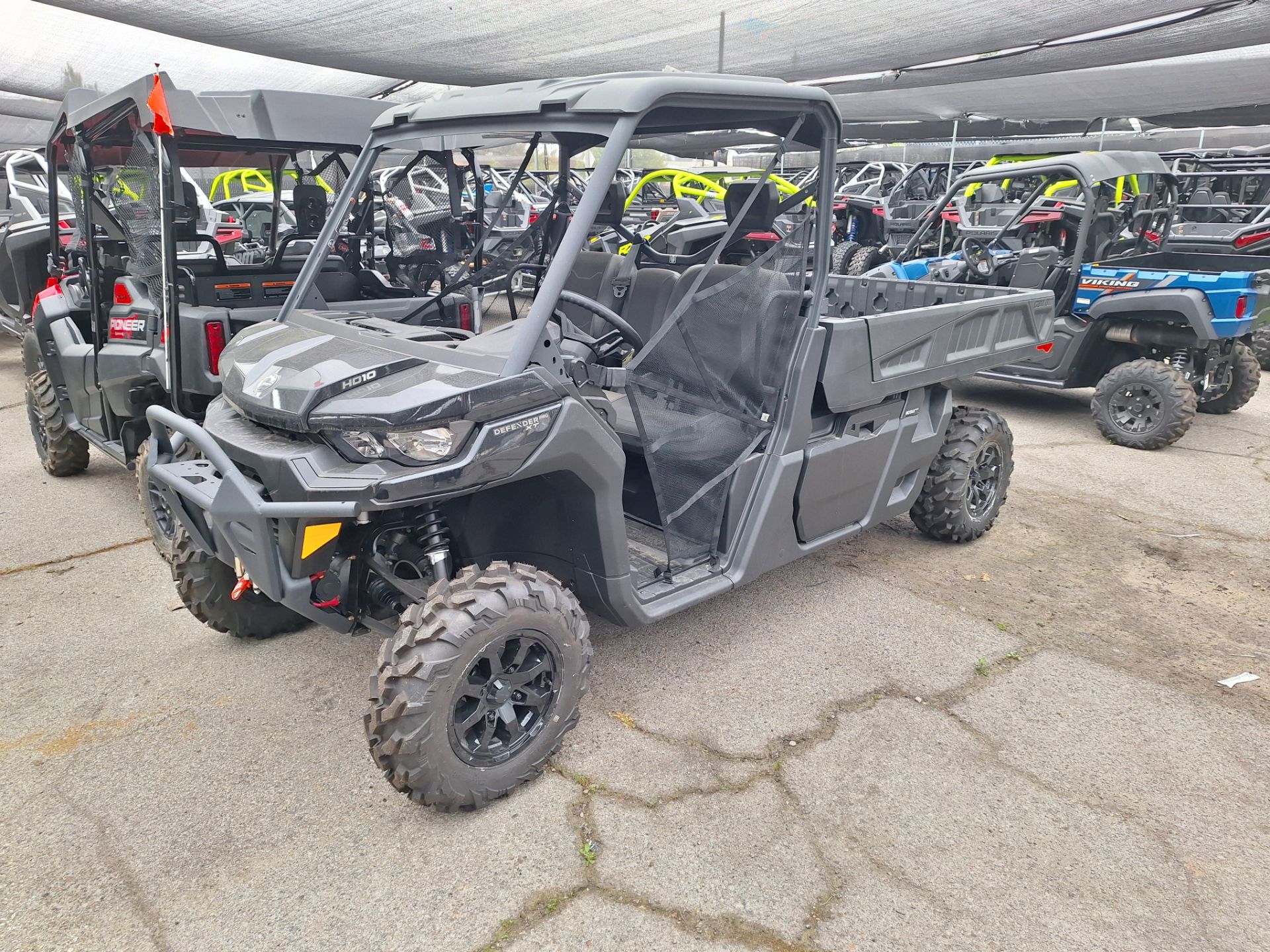 2024 Can-Am Defender Pro XT HD10 in Ontario, California - Photo 5