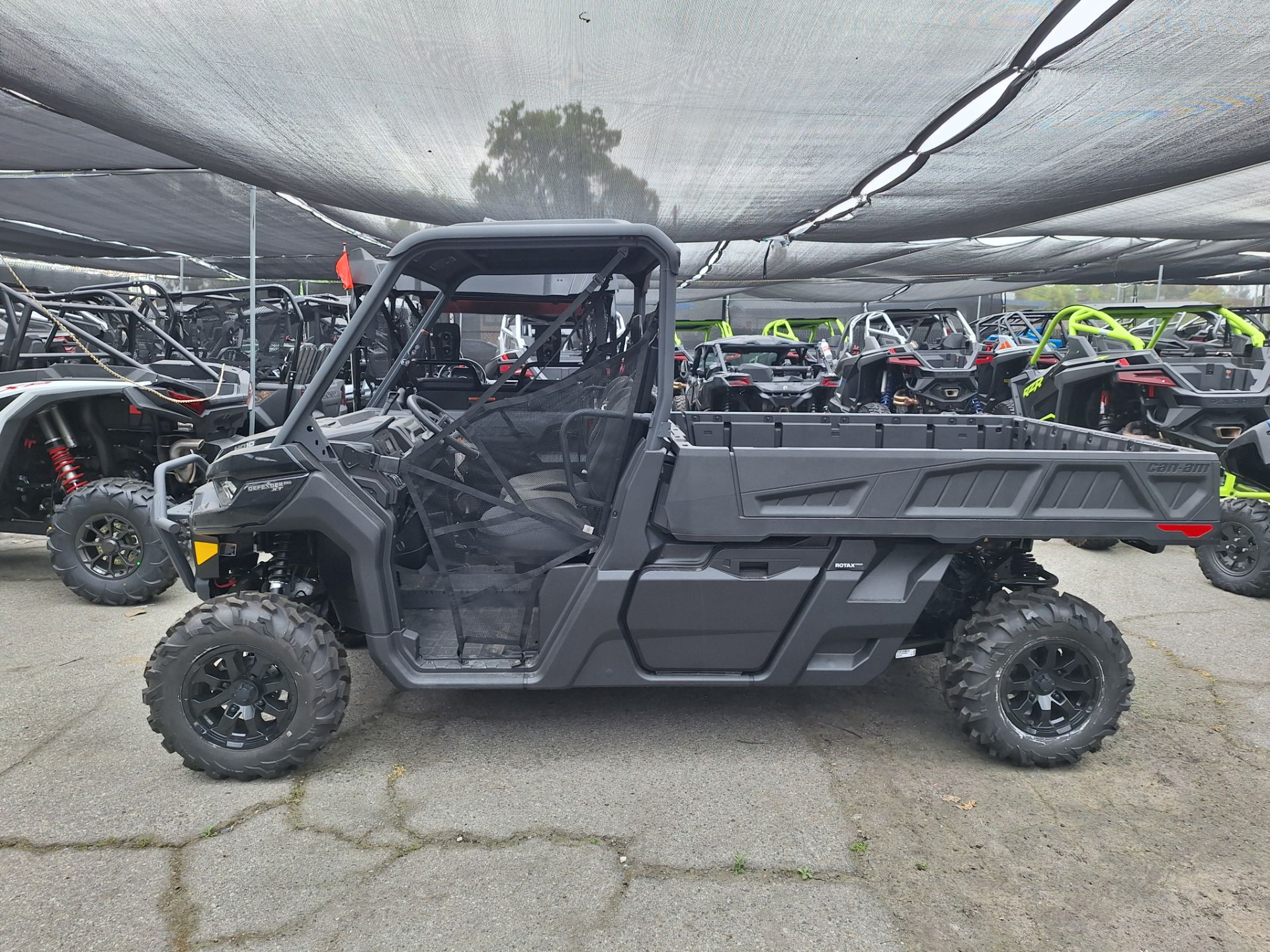 2024 Can-Am Defender Pro XT HD10 in Ontario, California - Photo 8