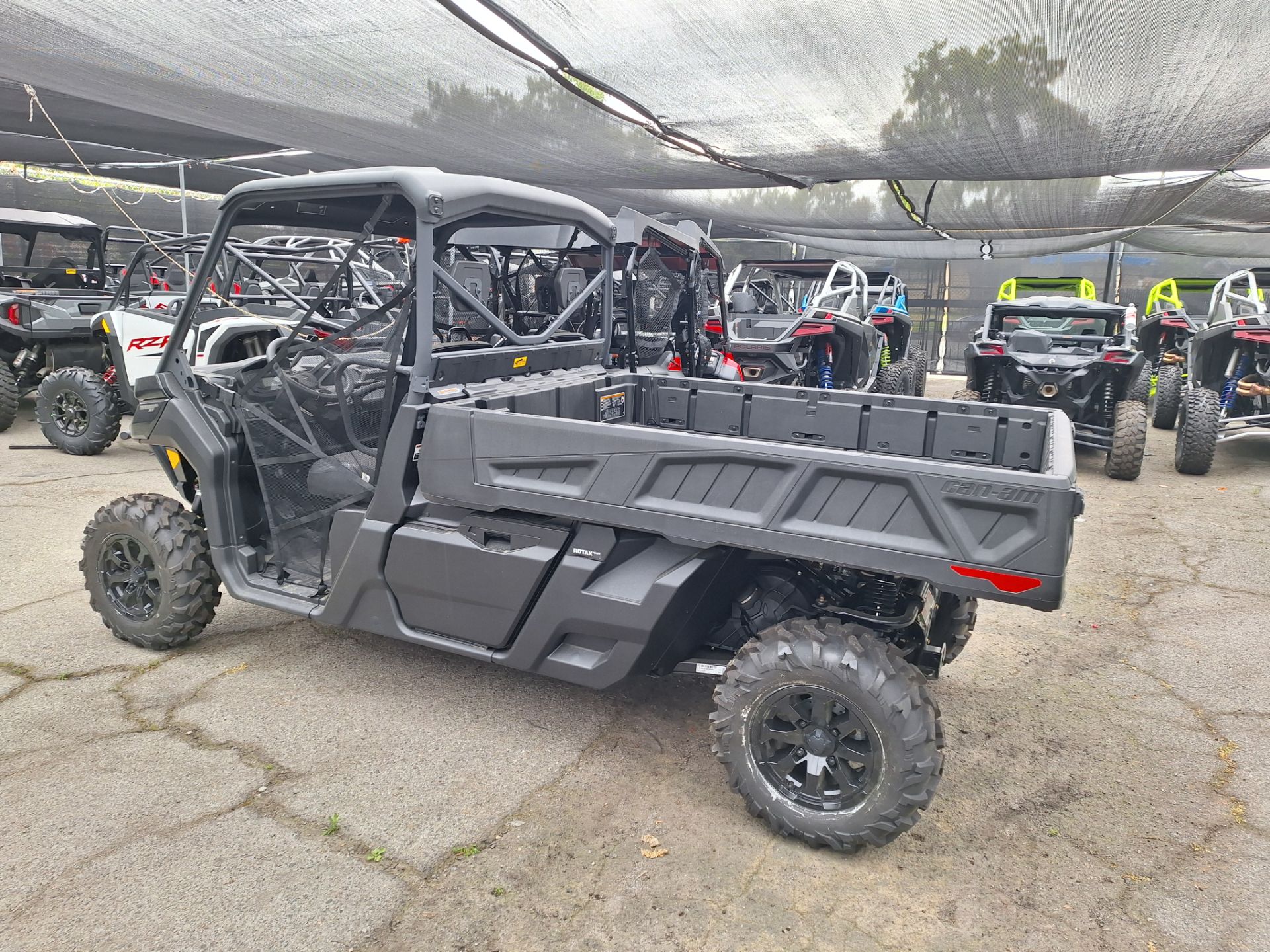 2024 Can-Am Defender Pro XT HD10 in Ontario, California - Photo 9