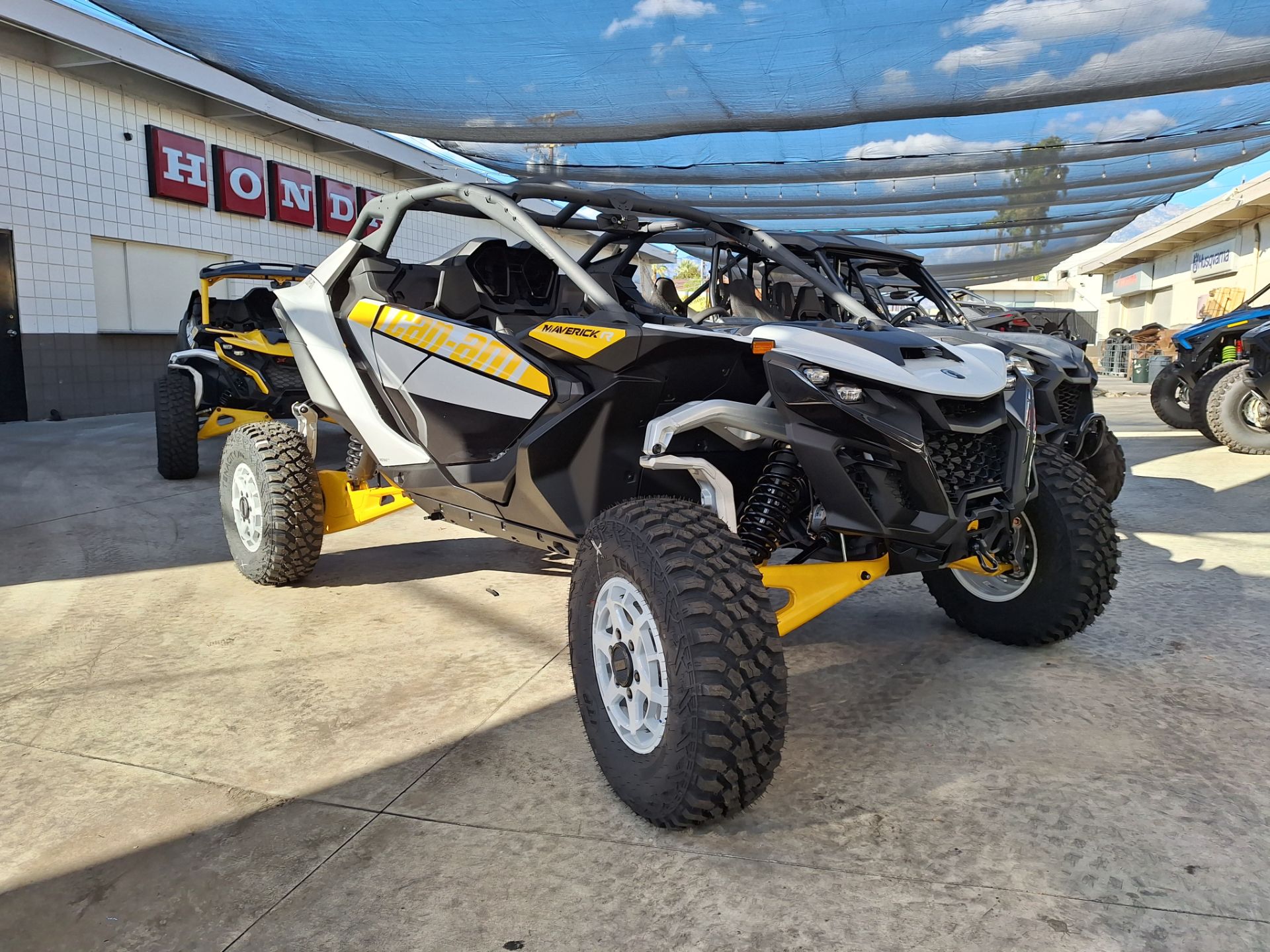 2024 Can-Am Maverick R 999T DCT in Ontario, California - Photo 4