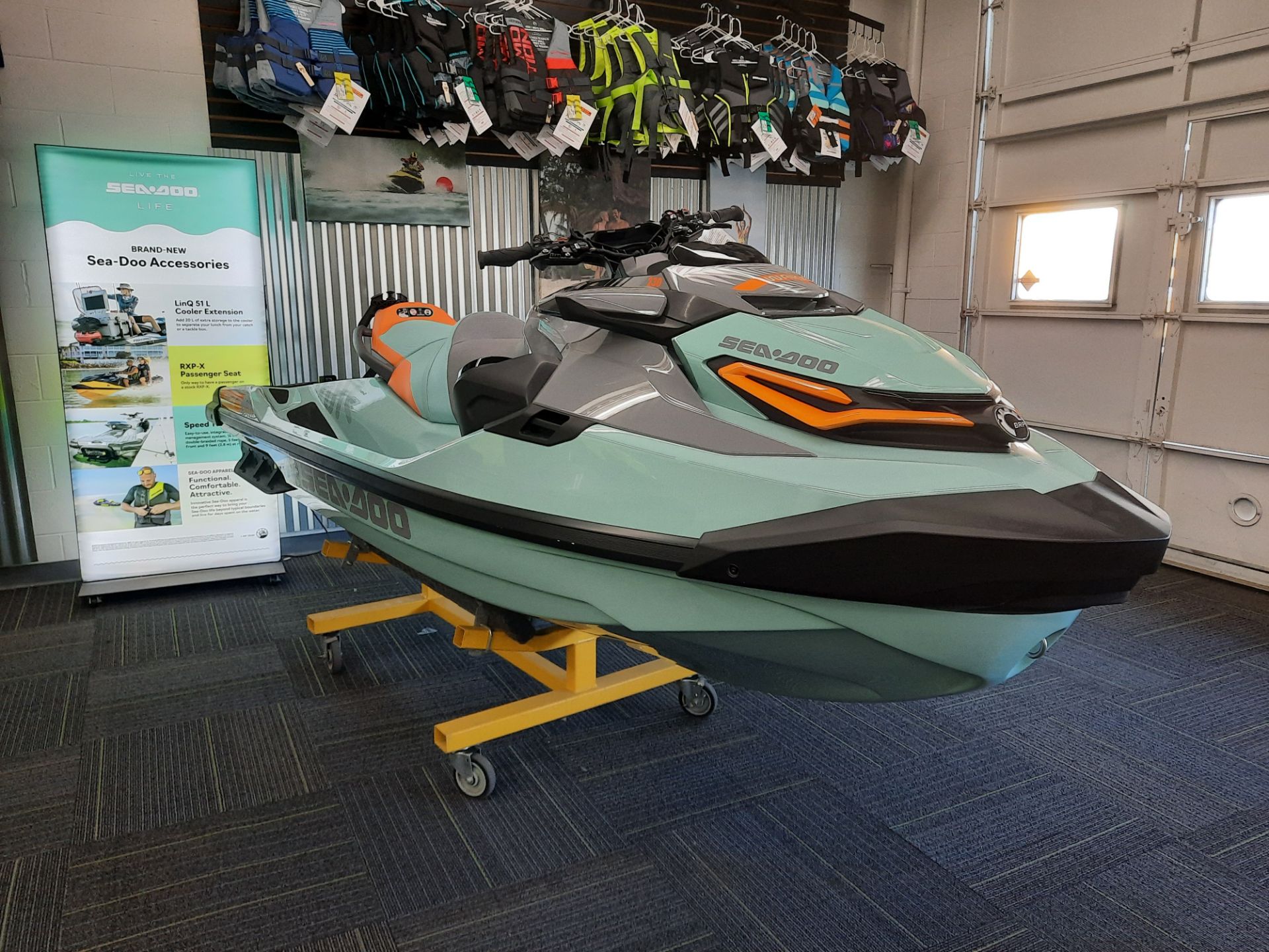 2022 Sea-Doo WAKE Pro 230 in Ontario, California - Photo 9