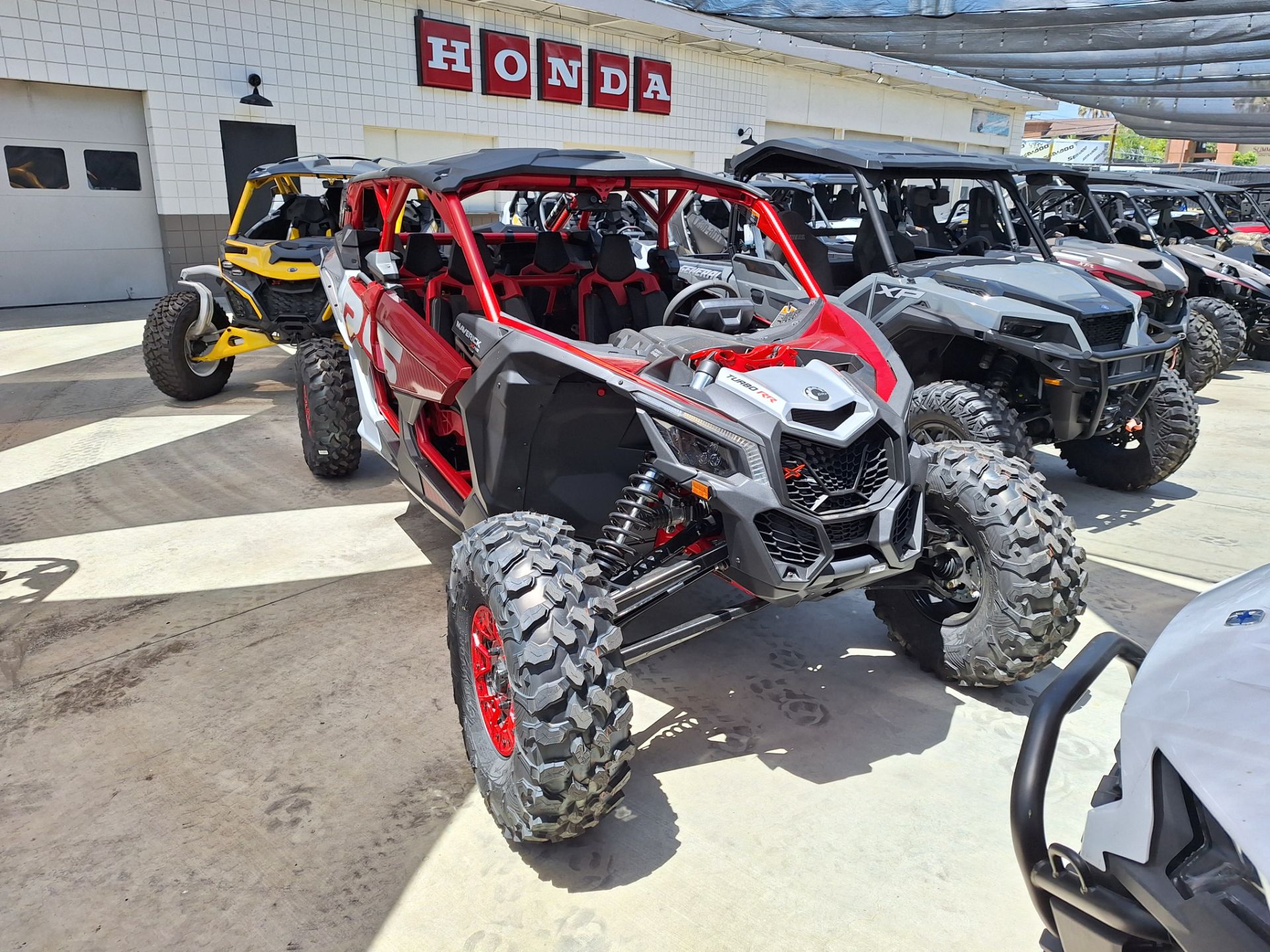 2024 Can-Am Maverick X3 MAX X RS Turbo RR with Smart-Shox in Ontario, California - Photo 14