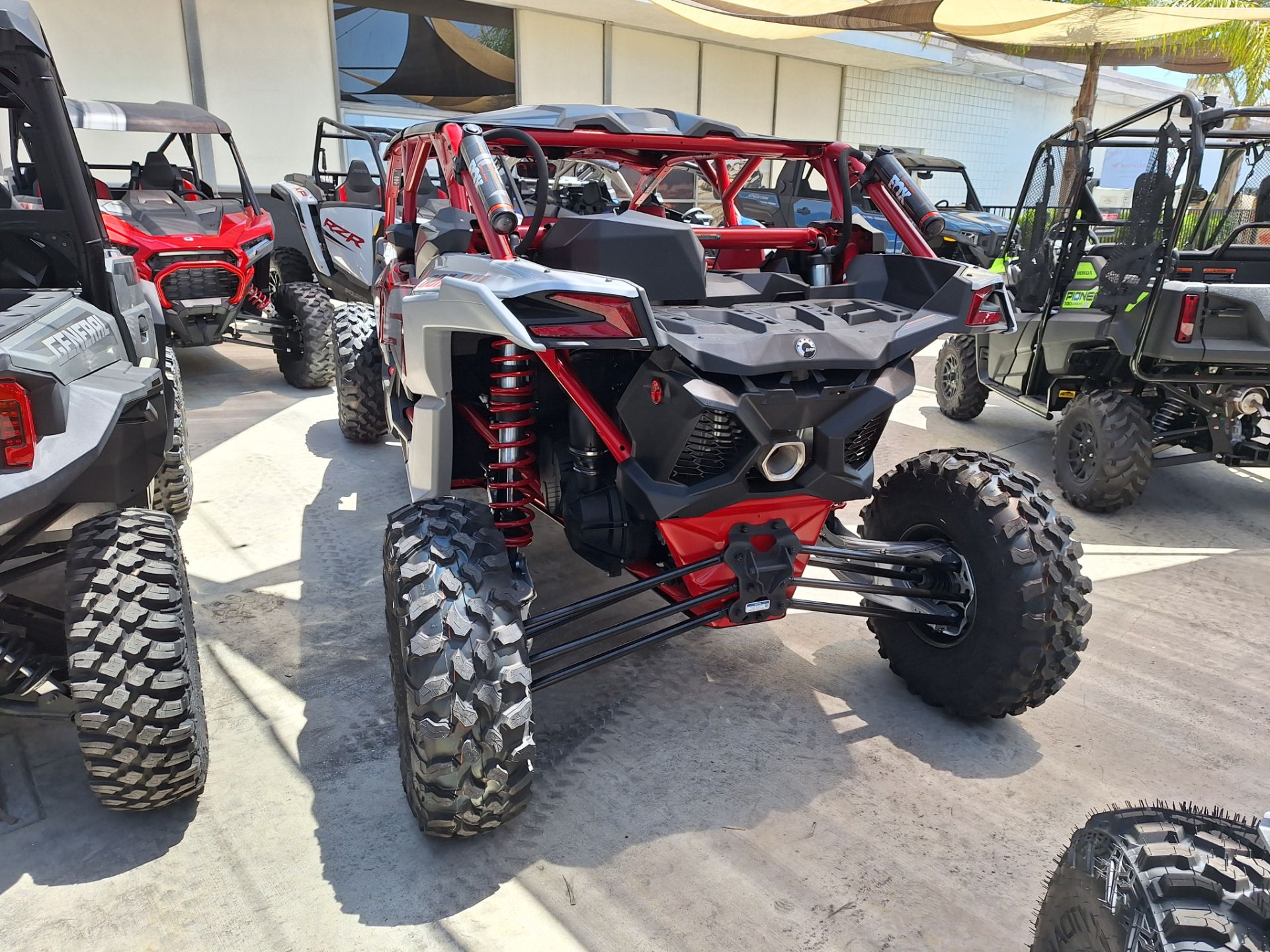 2024 Can-Am Maverick X3 MAX X RS Turbo RR with Smart-Shox in Ontario, California - Photo 9