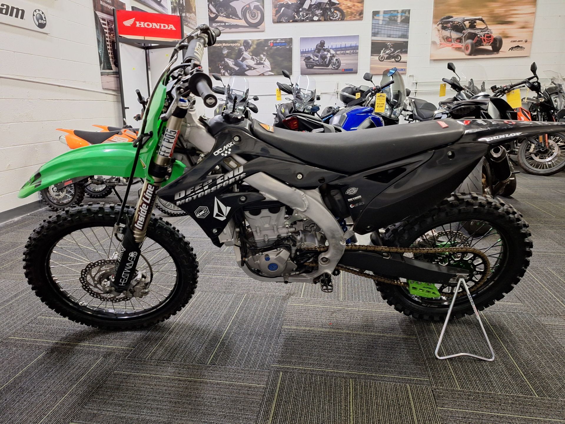 2013 Kawasaki KX™450F in Ontario, California - Photo 2