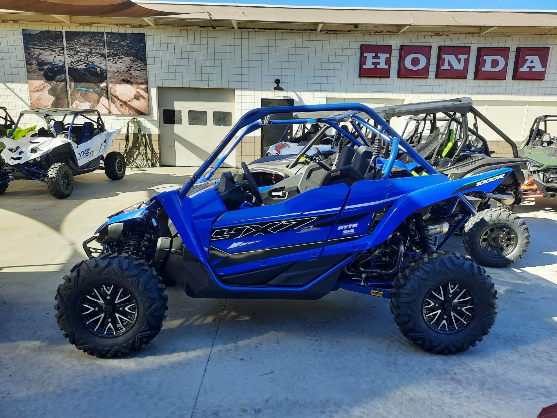 2021 Yamaha YXZ1000R in Ontario, California - Photo 2