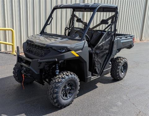 2025 Polaris Ranger 1000 Premium in Petoskey, Michigan