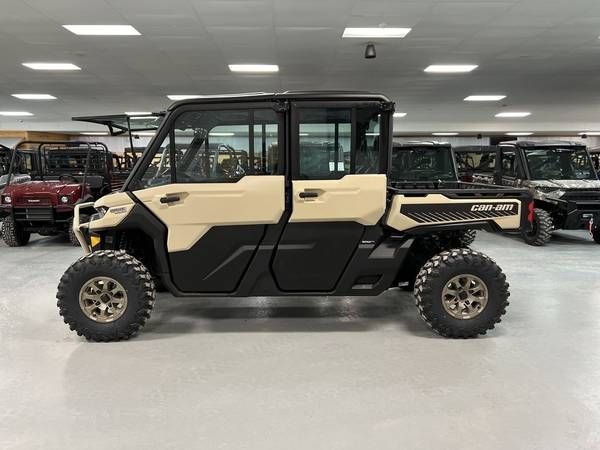 2024 Can-Am Defender MAX Limited HD10 in Hillman, Michigan - Photo 3