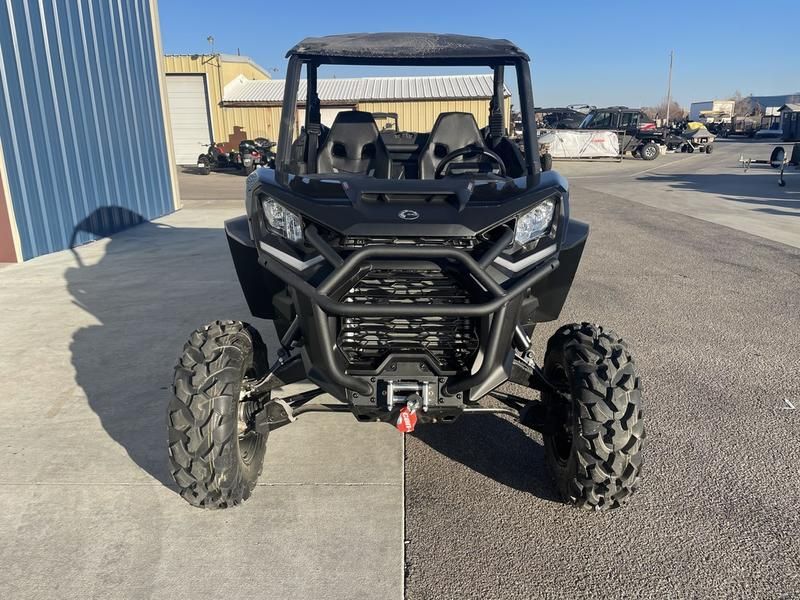 2024 Can-Am Commander XT 1000R in Hillman, Michigan - Photo 1