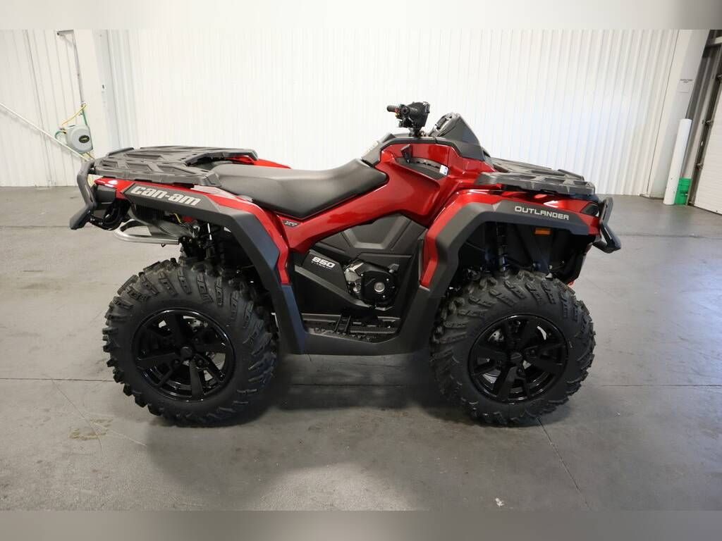 2024 Can-Am Outlander XT 850 in Hillman, Michigan - Photo 3