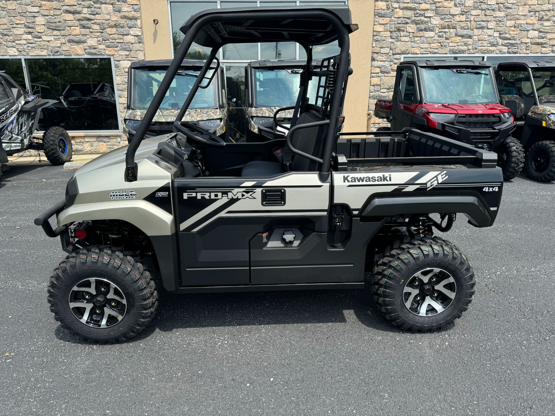 2025 Kawasaki MULE PRO-MX SE in Mechanicsburg, Pennsylvania - Photo 2