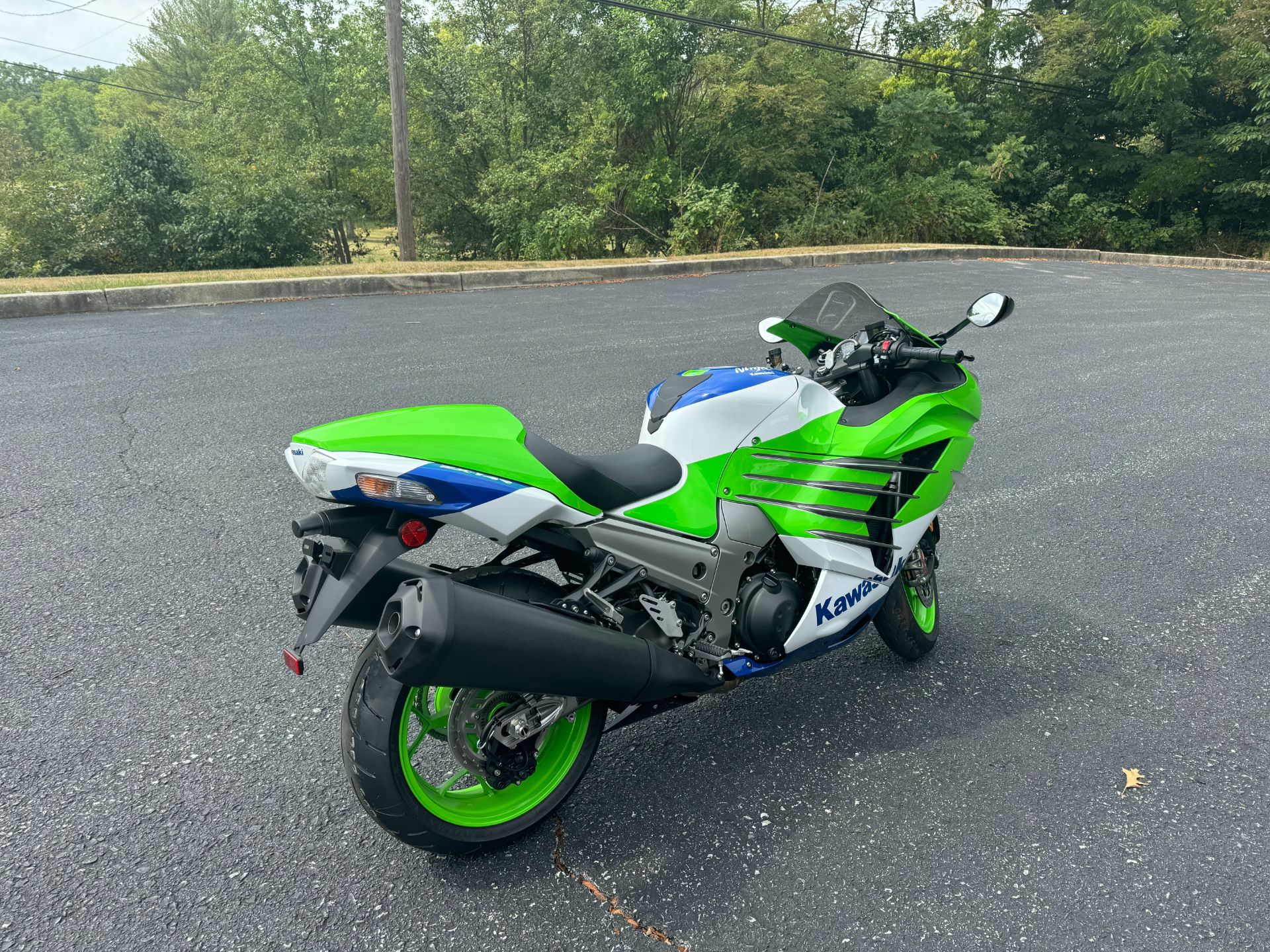 2024 Kawasaki Ninja ZX-14R 40th Anniversary Edition ABS in Mechanicsburg, Pennsylvania - Photo 6