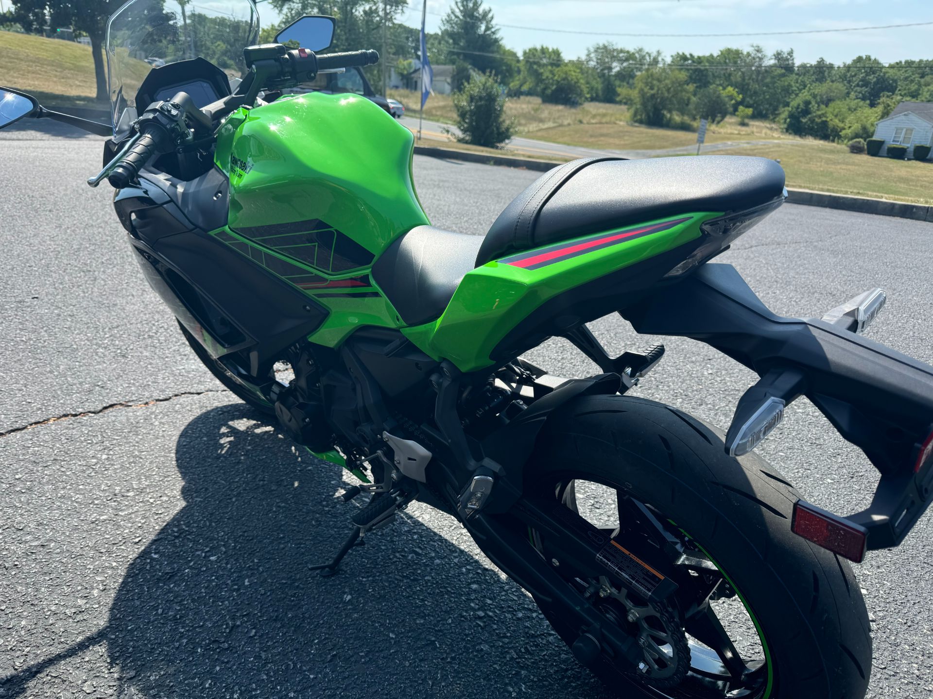 2024 Kawasaki Ninja 650 KRT Edition ABS in Mechanicsburg, Pennsylvania - Photo 5