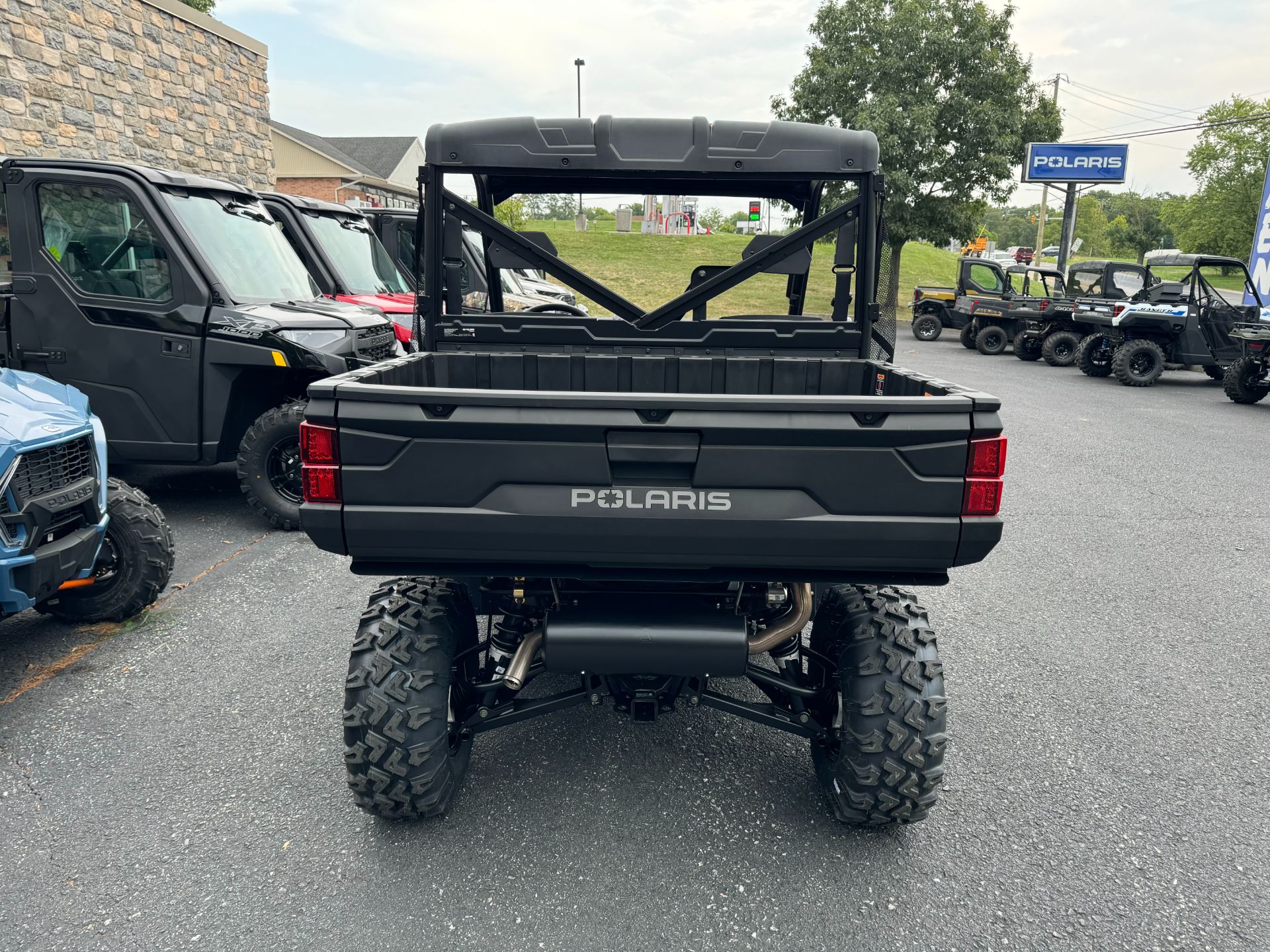 2025 Polaris Ranger 1000 Premium in Mechanicsburg, Pennsylvania - Photo 4