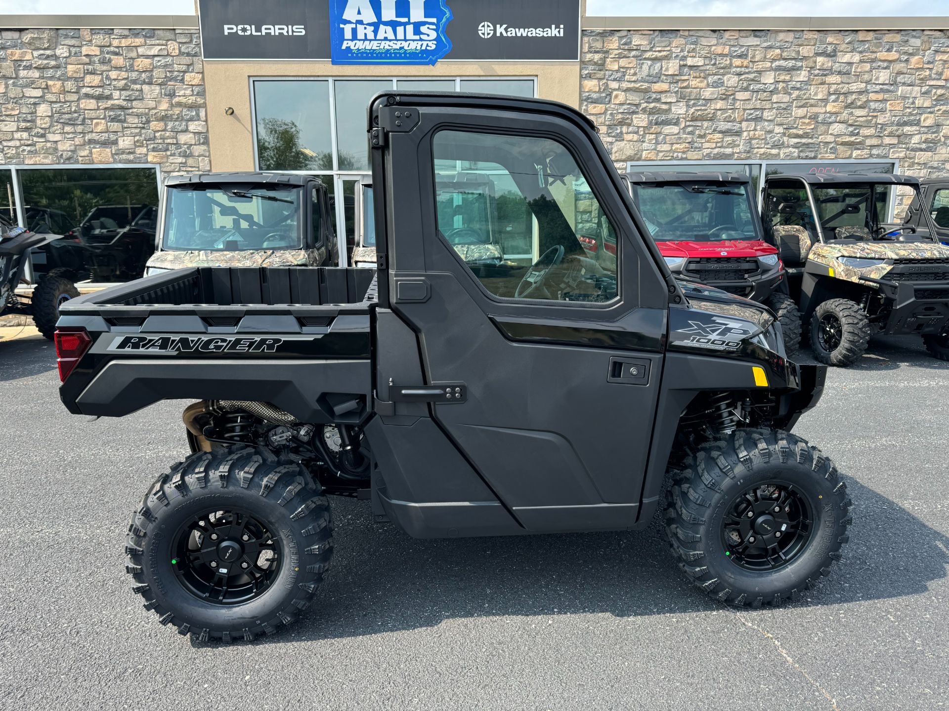 2025 Polaris Ranger XP 1000 NorthStar Edition Premium With Fixed Windshield in Mechanicsburg, Pennsylvania - Photo 2